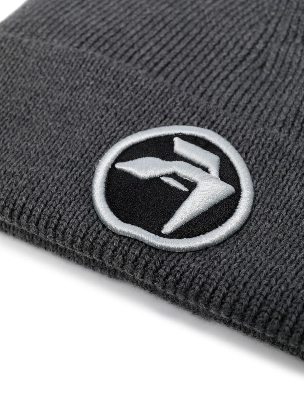 logo-embroidered knitted beanie - 2