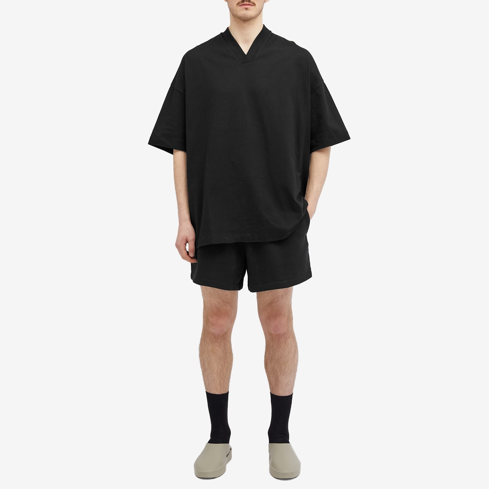 Fear of God ESSENTIALS Spring Running Short - 4