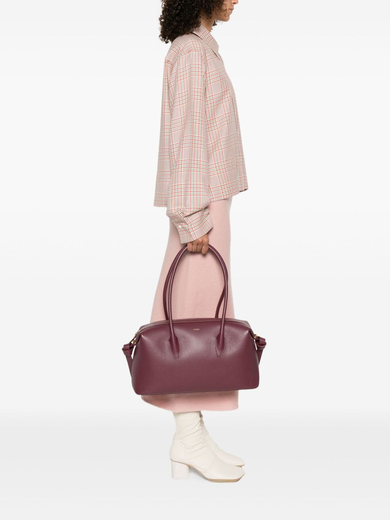 Yuzefi Brioche shoulder bag outlook