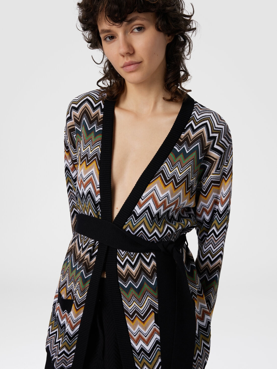Relaxed fit cardigan with belt and chevron pattern - 4