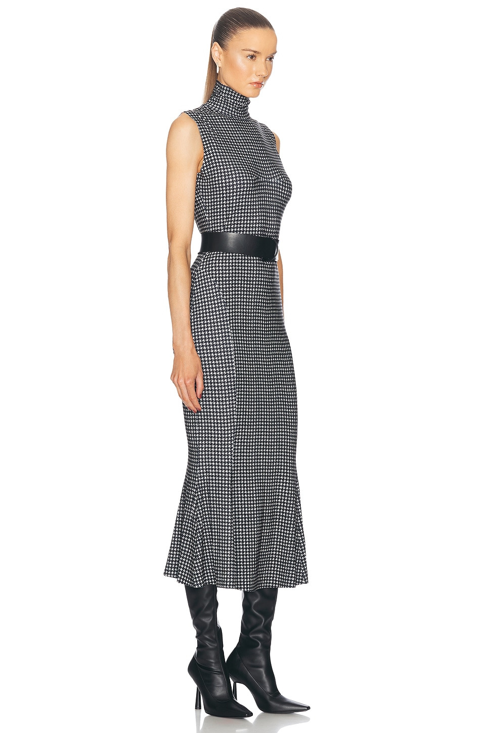 Sleeveless Turtleneck Fishtail Dress - 3
