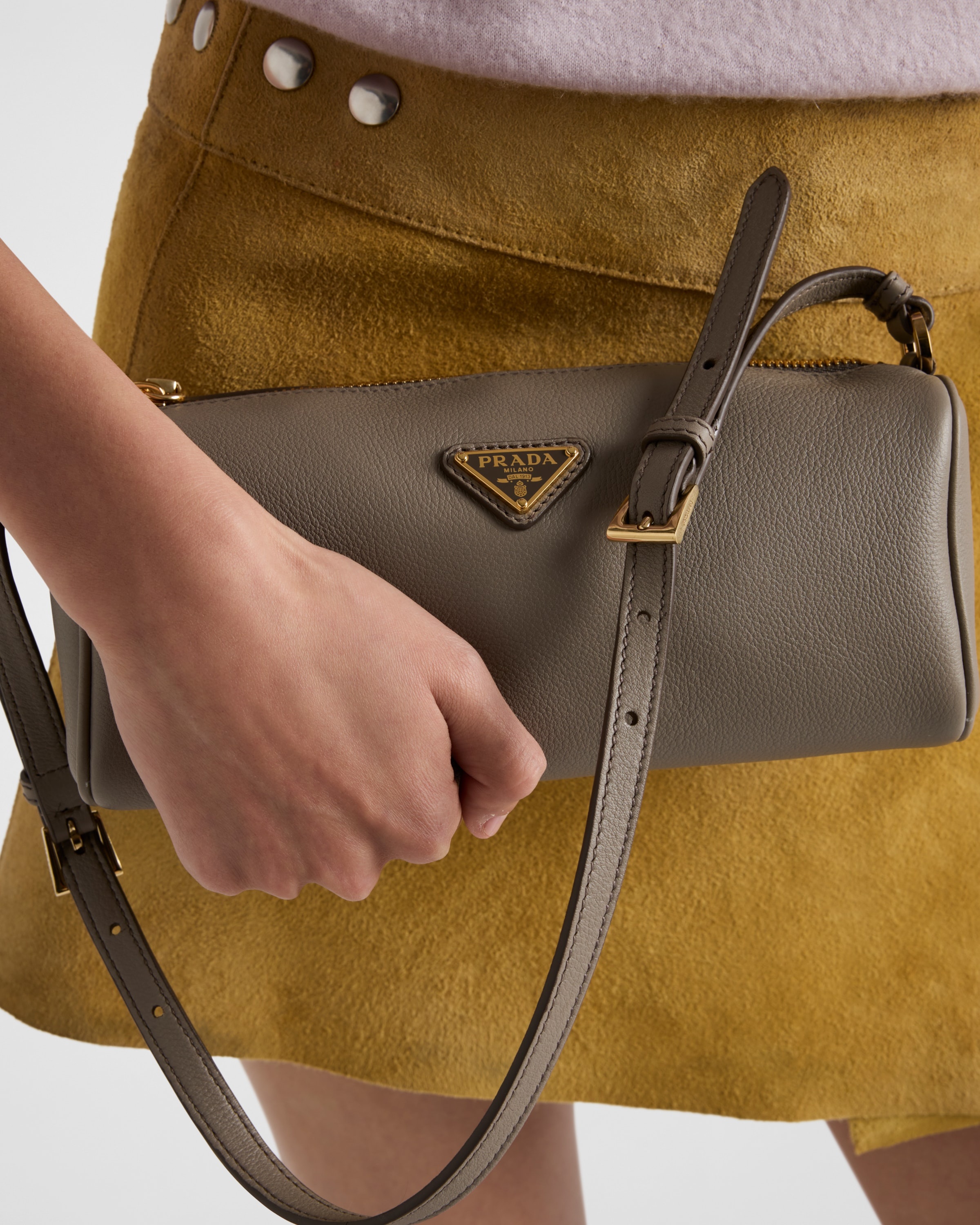 Leather pouch - 8