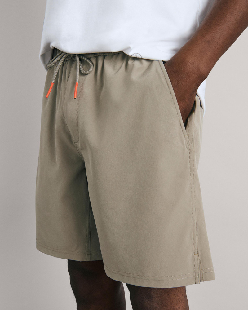 Pursuit Active Short
Relaxed Fit Short 6