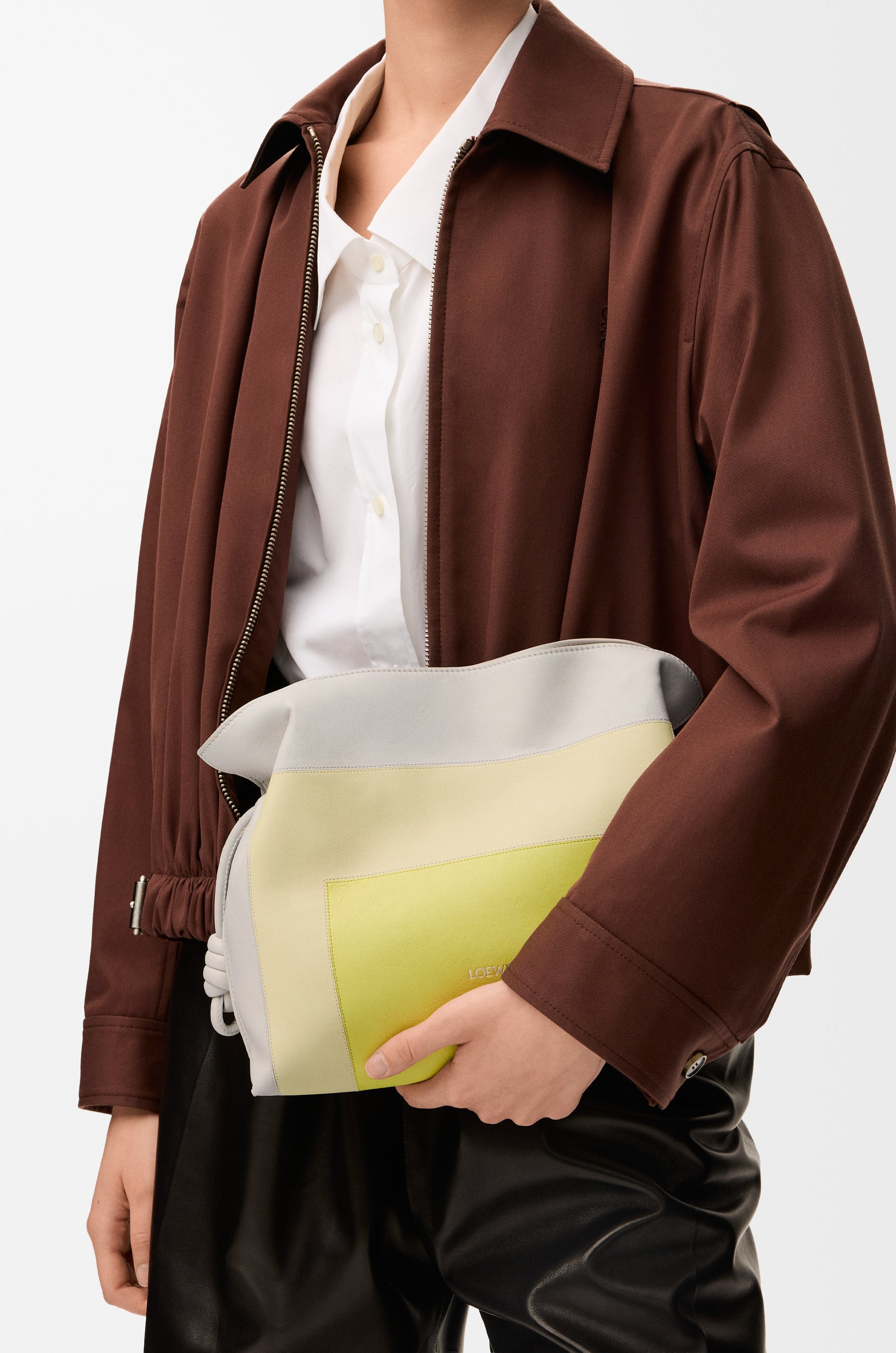 Medium Flamenco clutch in nappa calfskin - 2