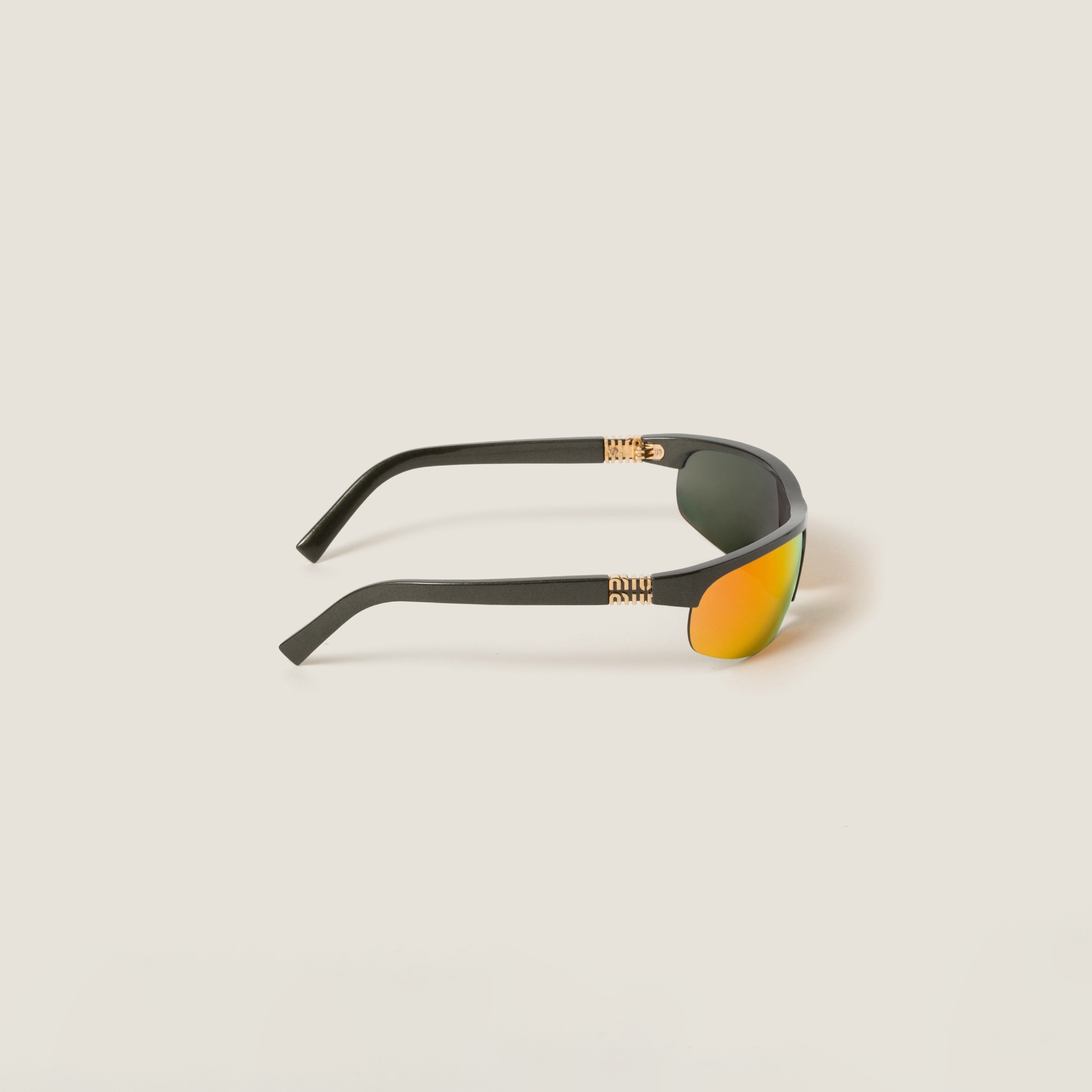 【関税込み】Miu Miu Eyewear ブラック Miu Nocturne サングラス Miu Miu Miu Nocturne sunglasses | REVERSIBLE