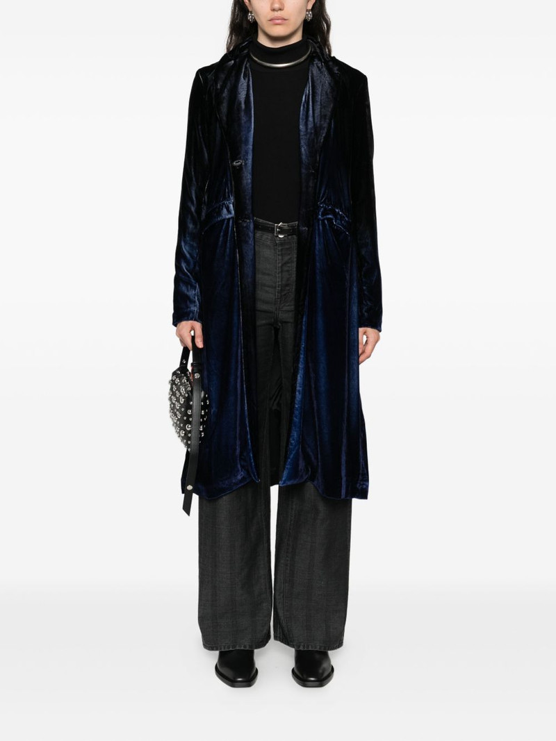 Avant Toi velvet coat outlook