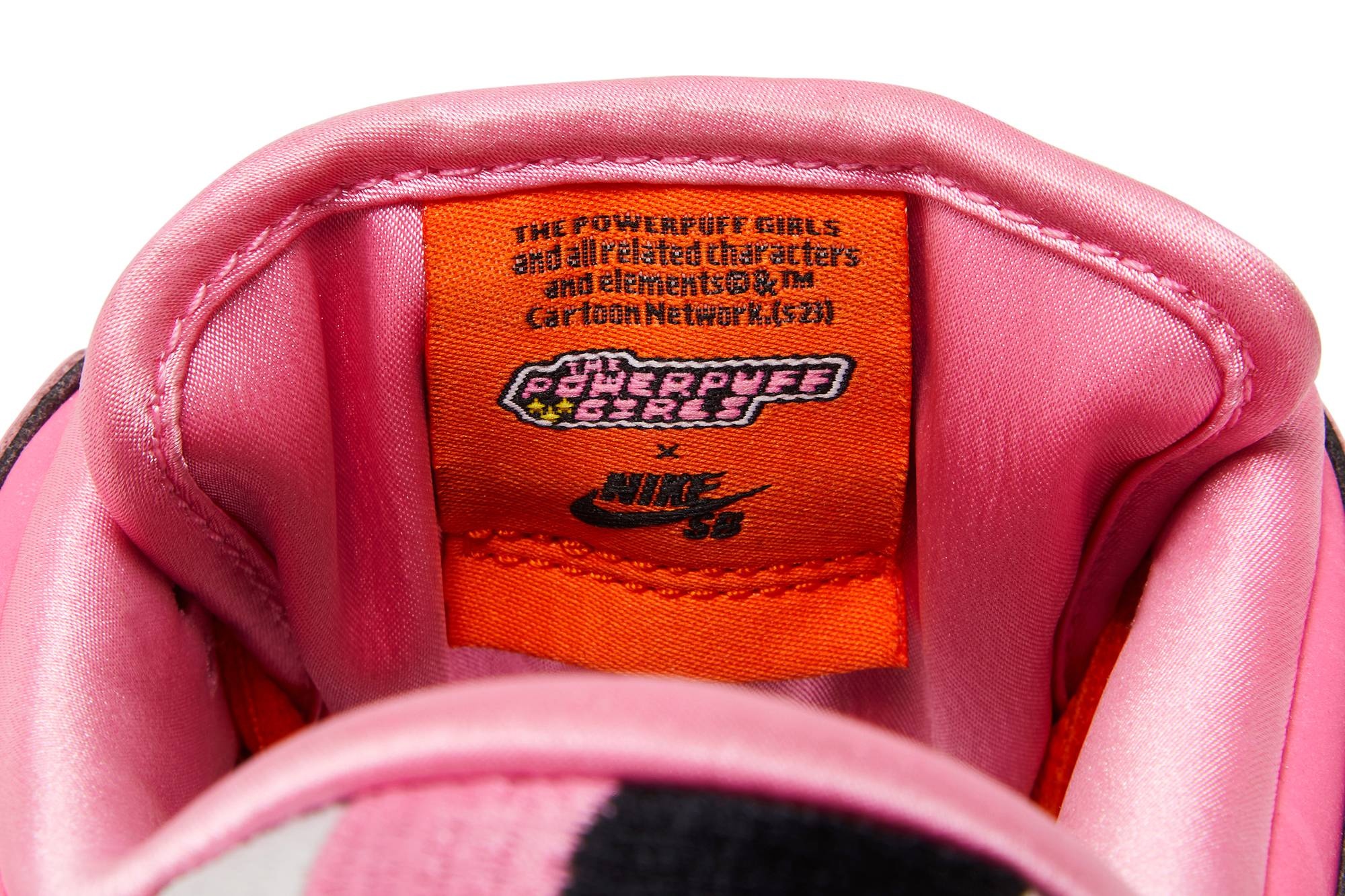 The Powerpuff Girls x Dunk Low Pro SB QS 'Blossom' - 10