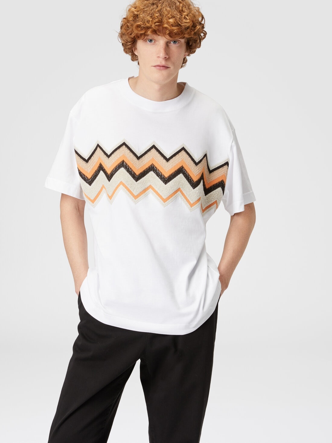 Cotton jersey T-shirt with zig zag embroidery - 4