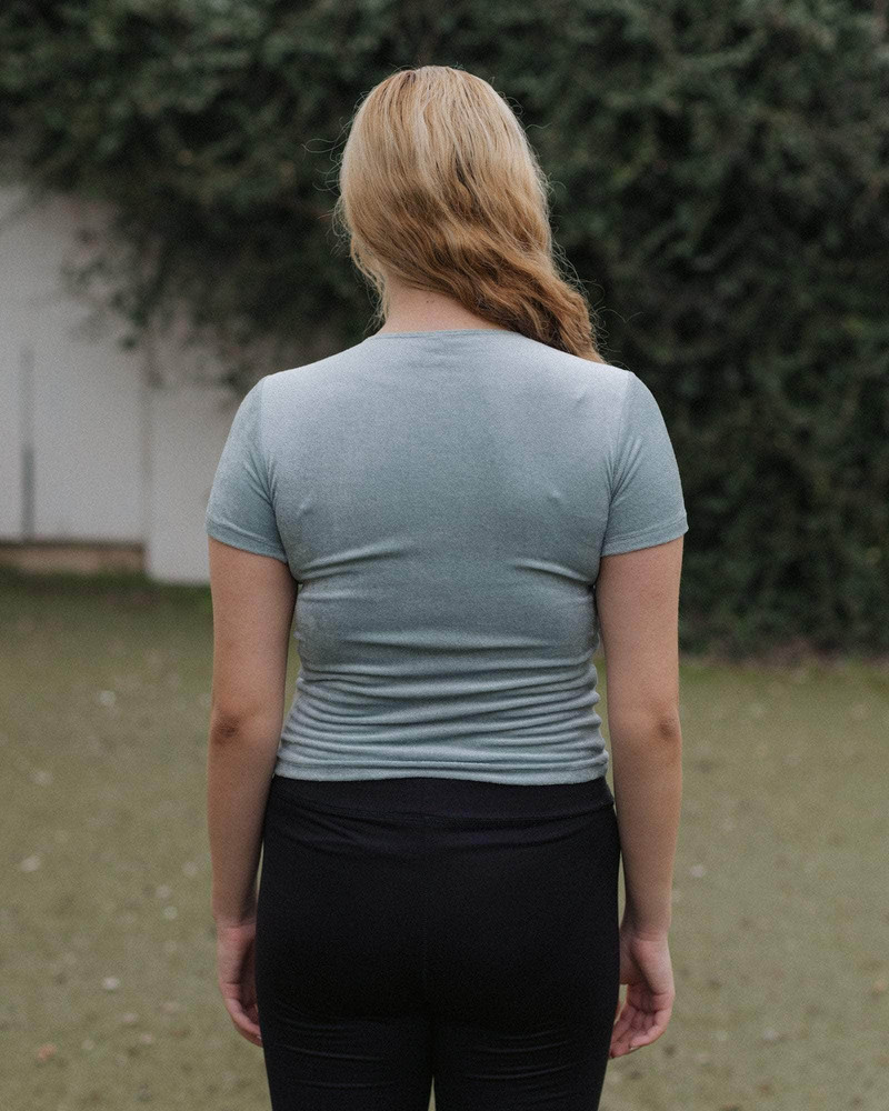 BASERANGE Omo Tee Shirt - Ecovero Velour outlook