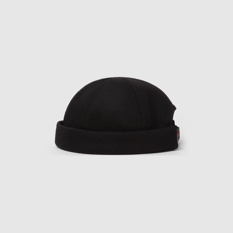 GUCCI Wool hat with embroidery outlook