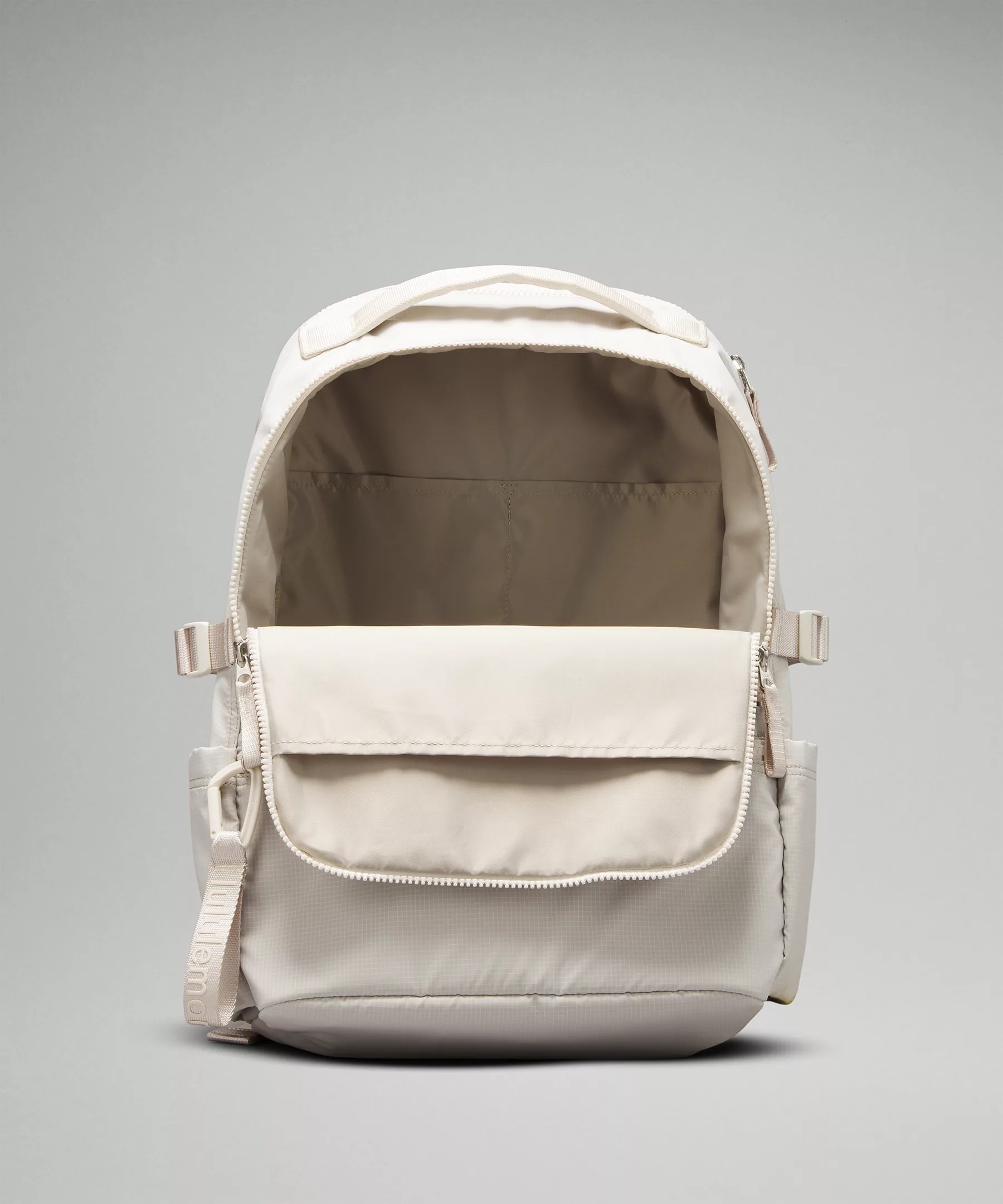 New Crew Backpack 22L *Logo - 6