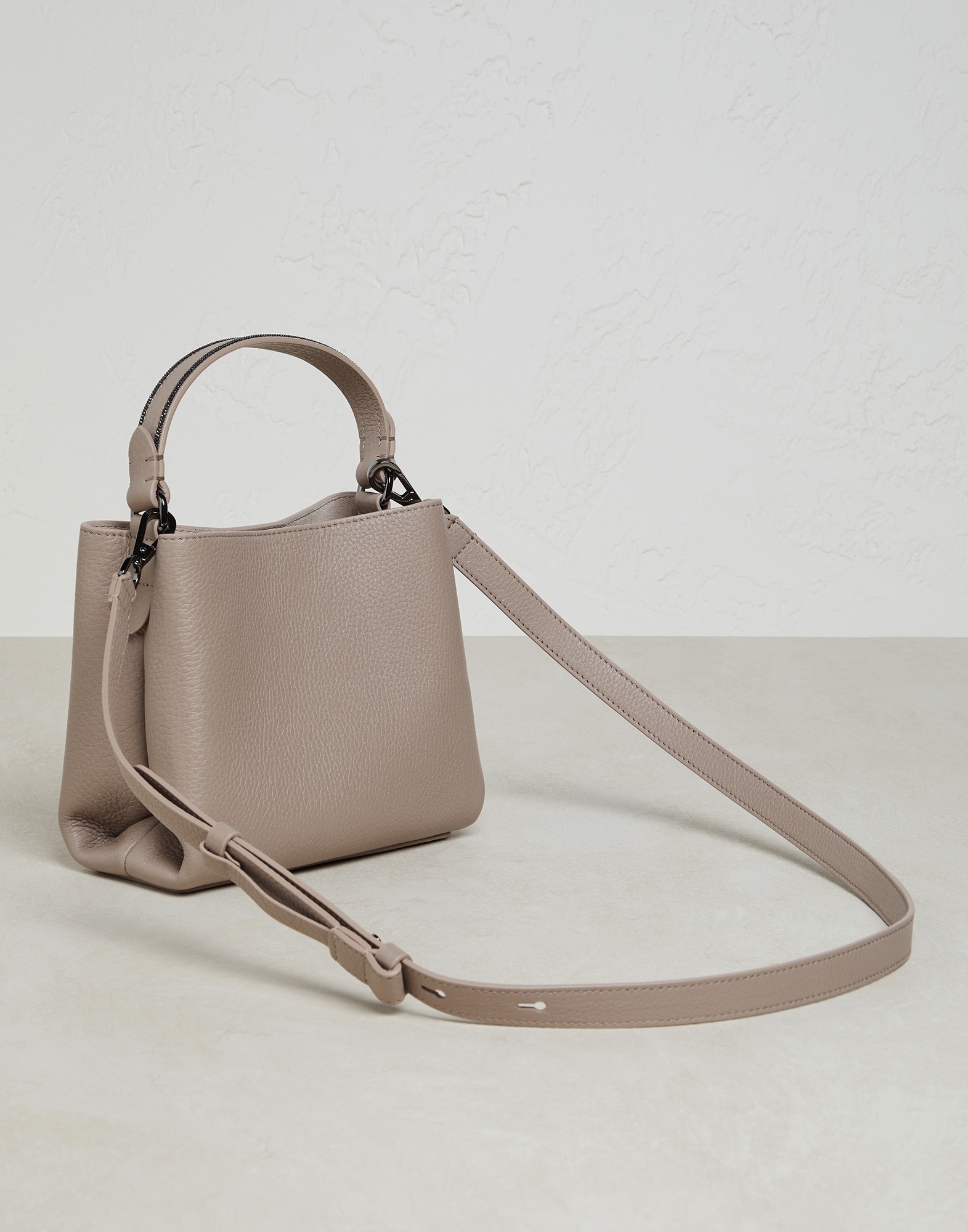 Texture calfskin bag with shiny handle - 2