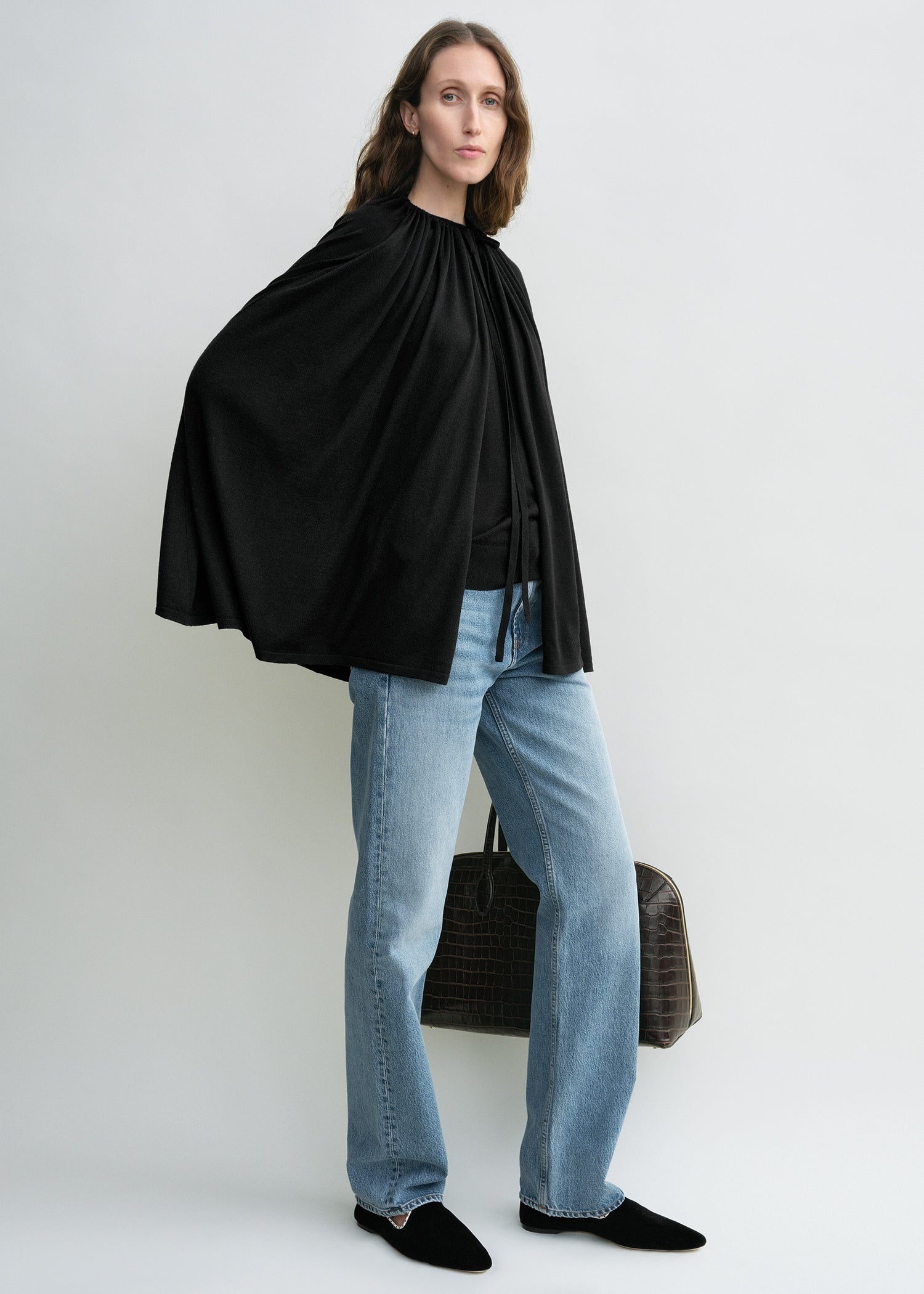 Drawstring cape black - 3