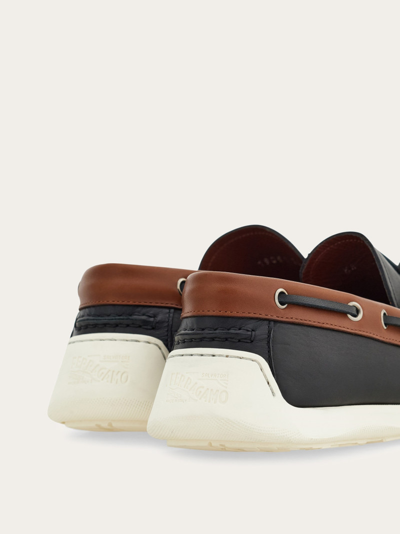 FERRAGAMO Boat shoe with Gancini ornament outlook