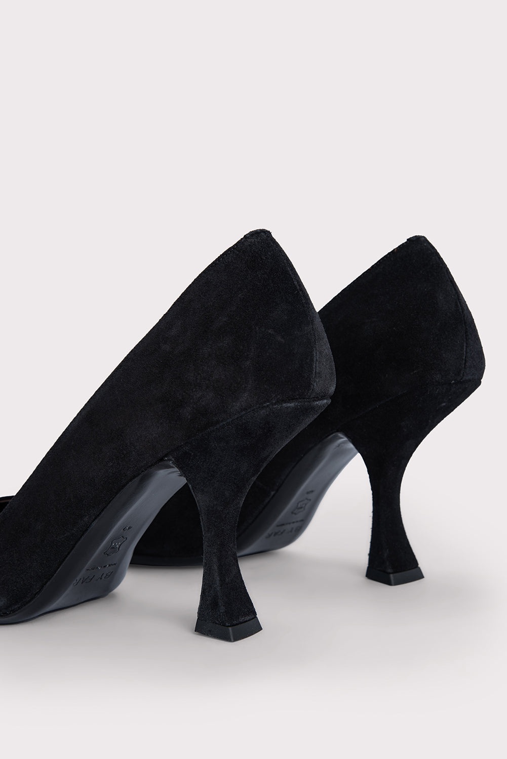 Viva Black Suede Leather - 6