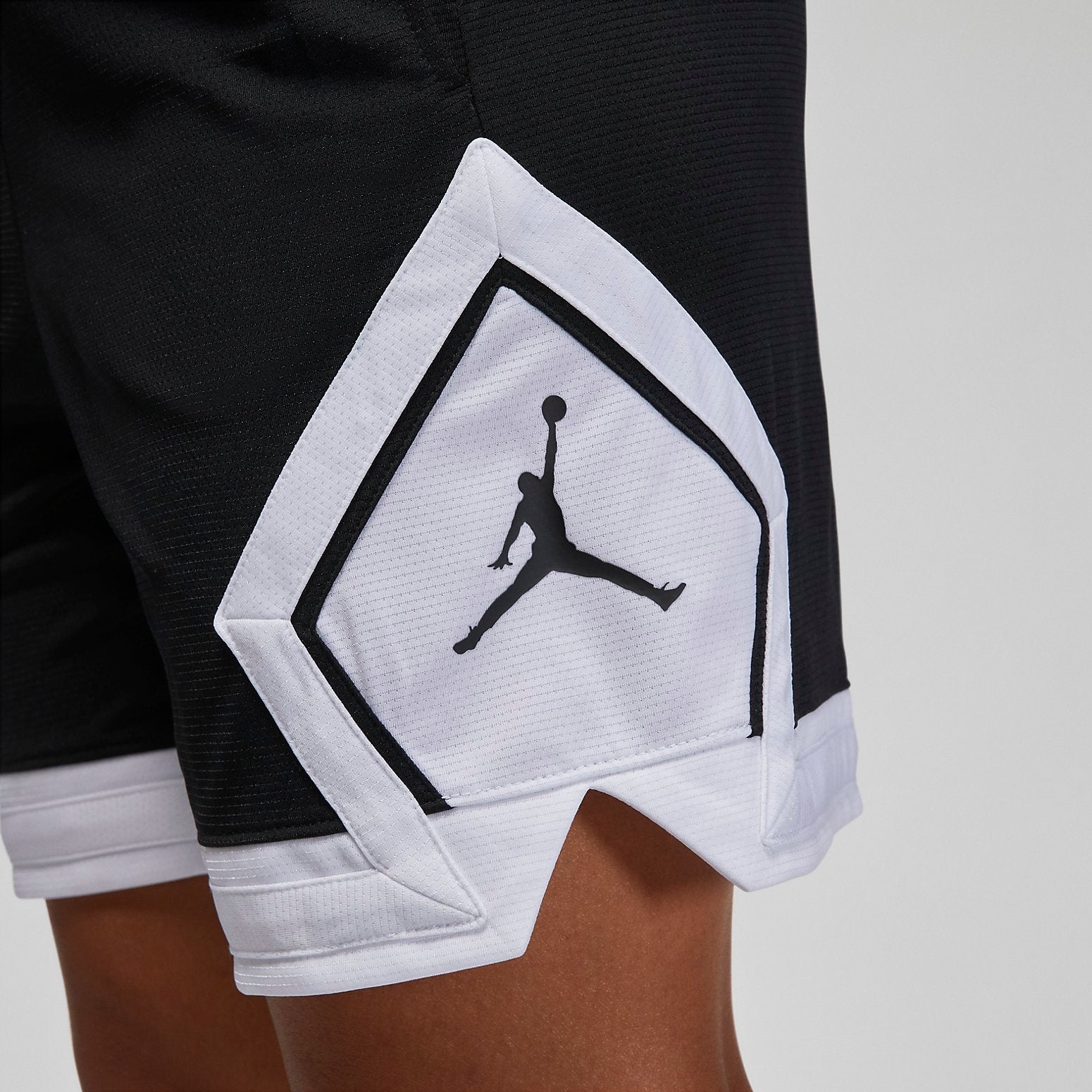 (WMNS) Air Jordan Sport Diamond Shorts 'Black' FB4589-010 - 2