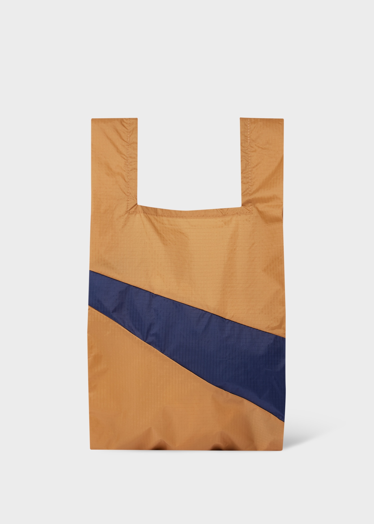 Camel & Navy 'The New Shopping Bag' by Susan Bijl - Medium - 4