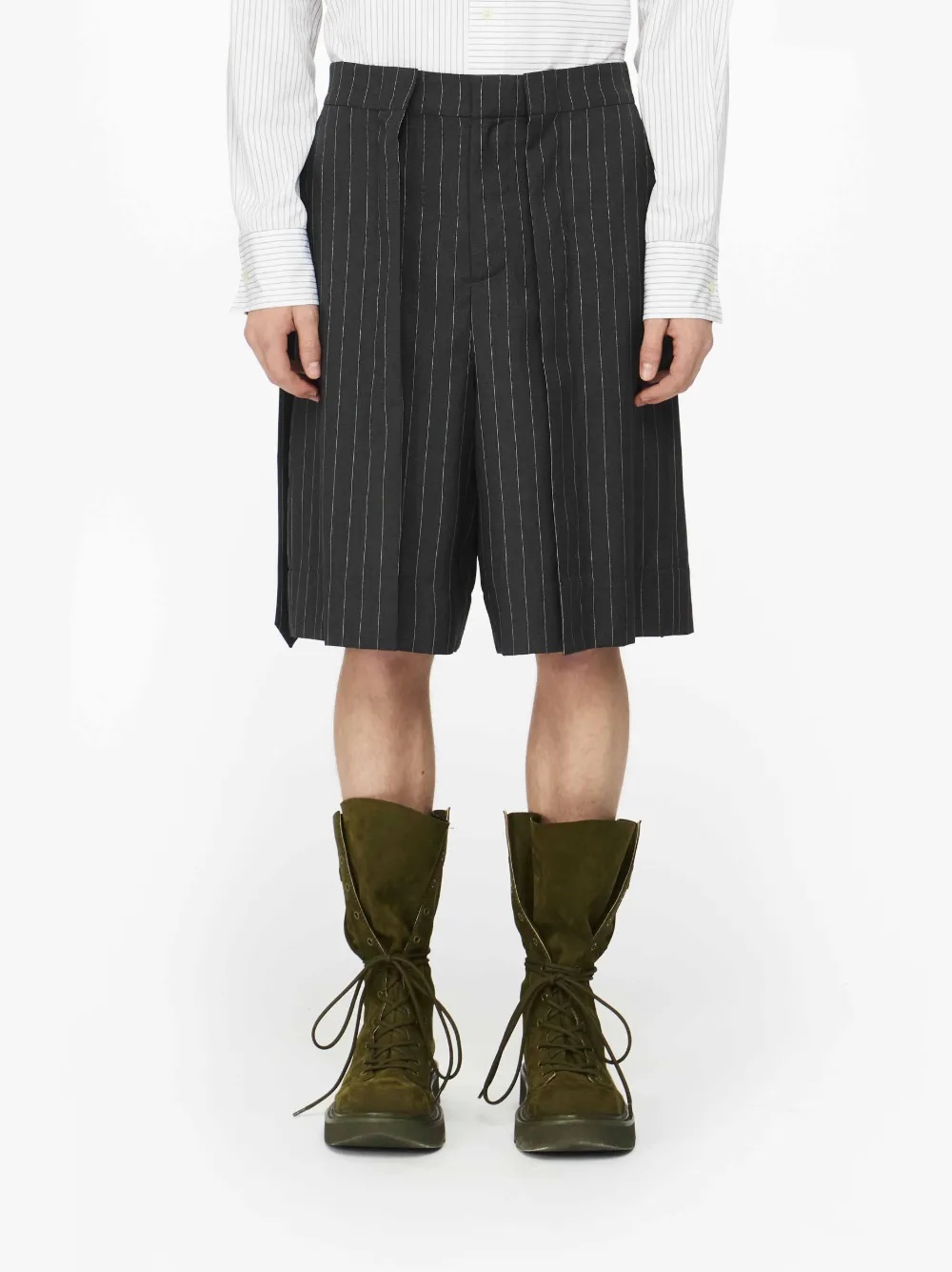 FOLDED FRONT PLEAT SHORTS - 2