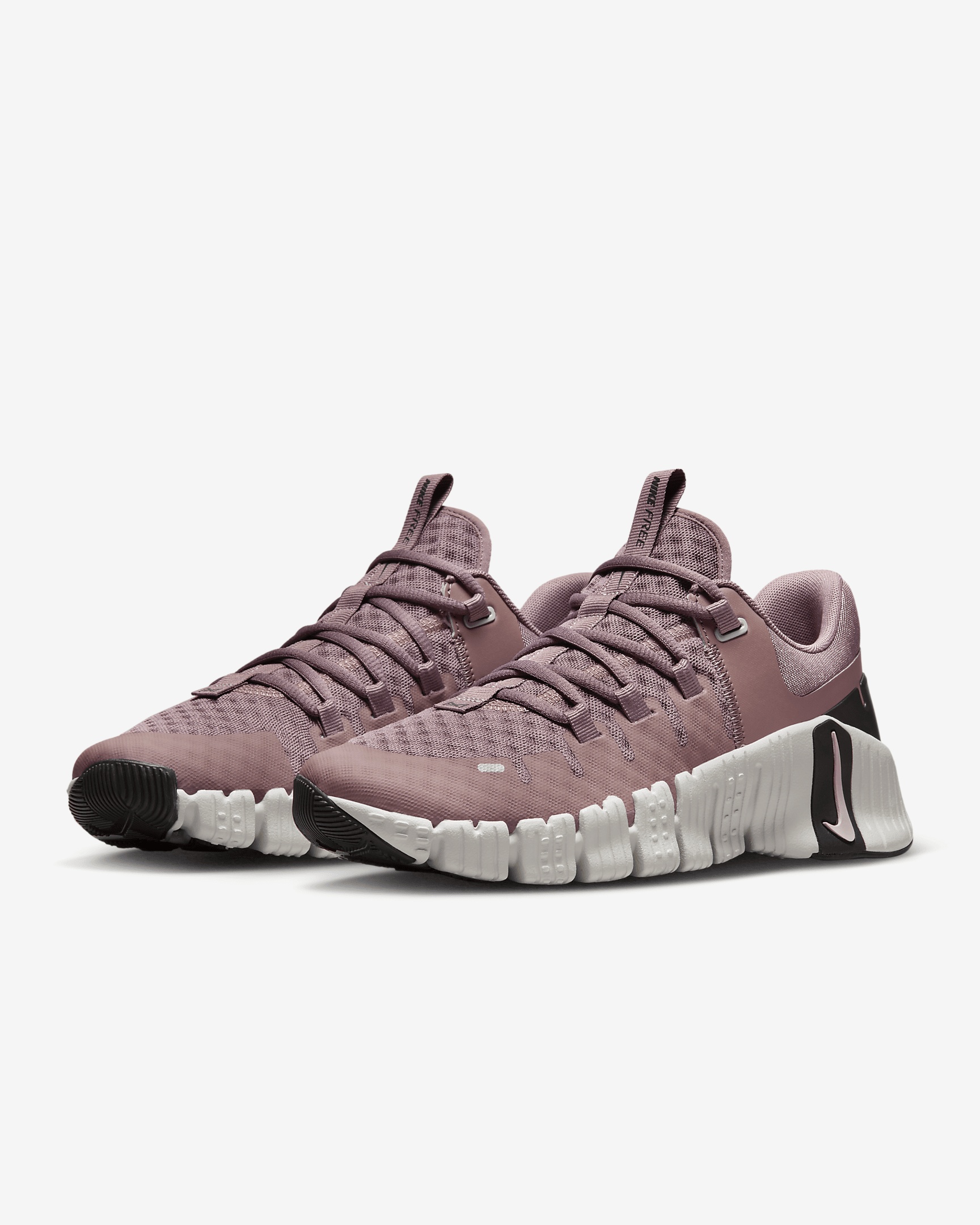 Nike Free Metcon 5 Women's Workout Shoes - 6