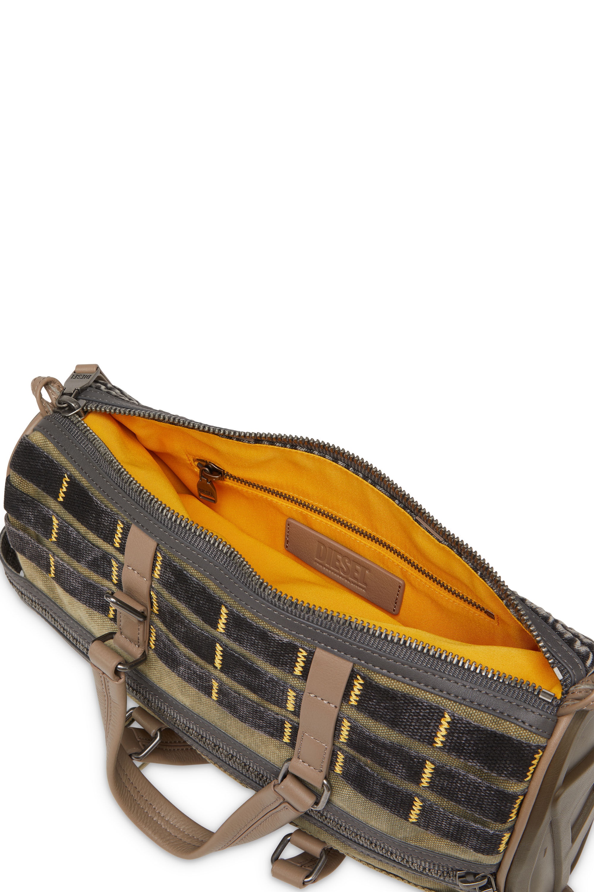 ODD TOTE M TP 3