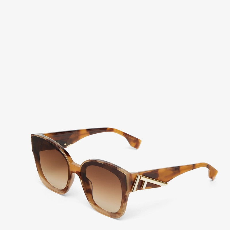 FENDI Fendi First outlook