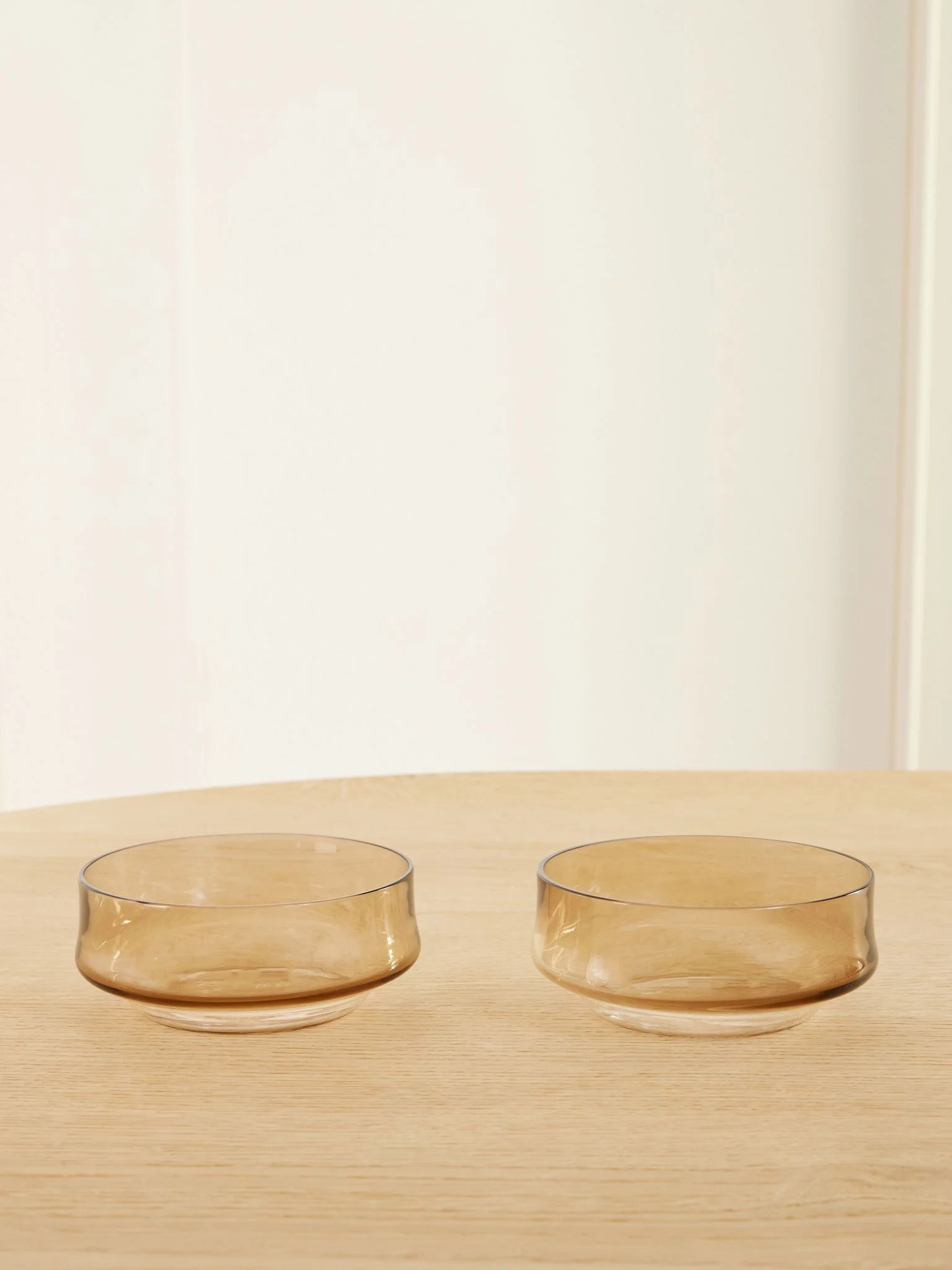 Set of two glass bowls Clear - 1