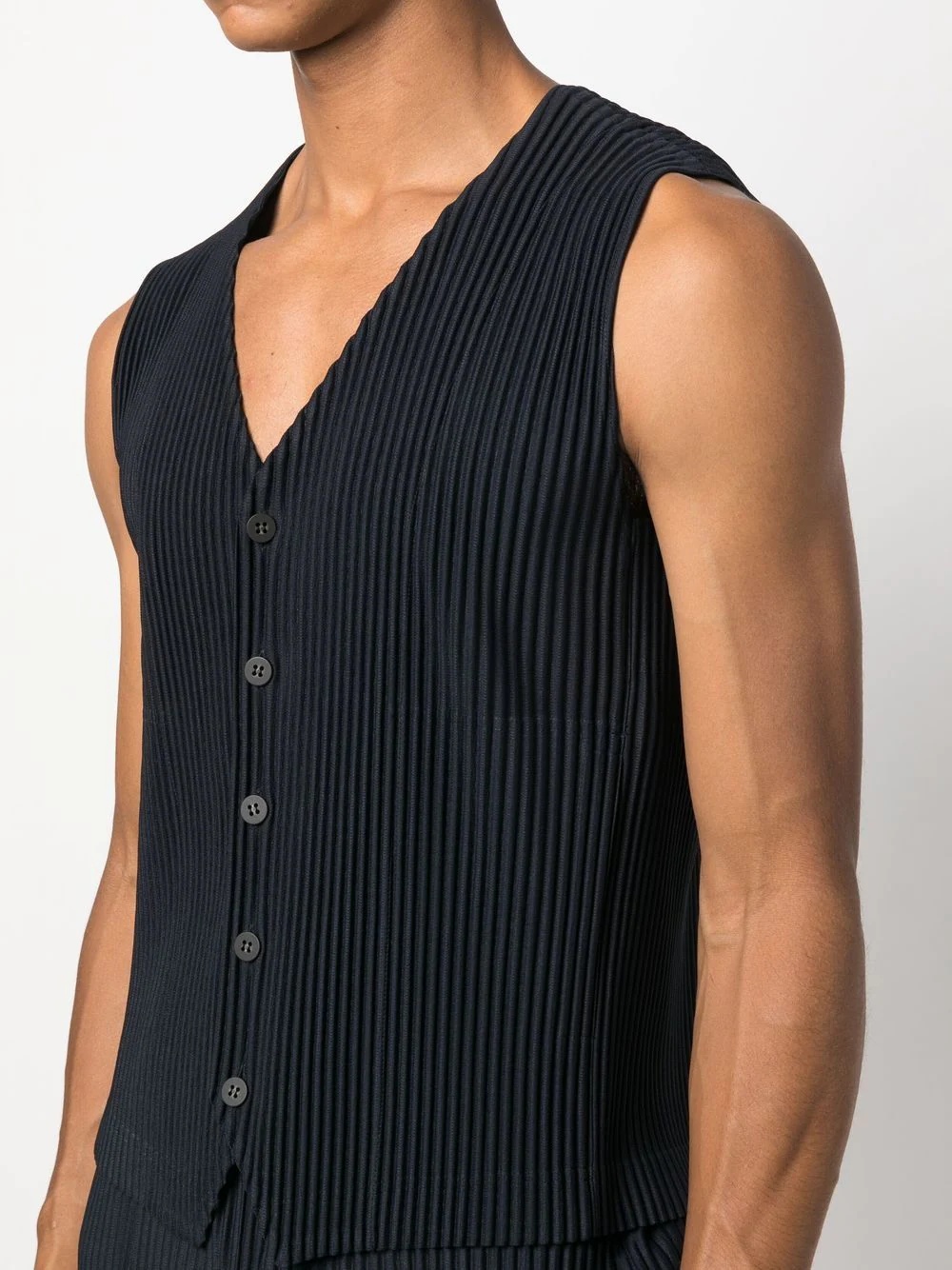 plissé V-neck waistcoat - 5