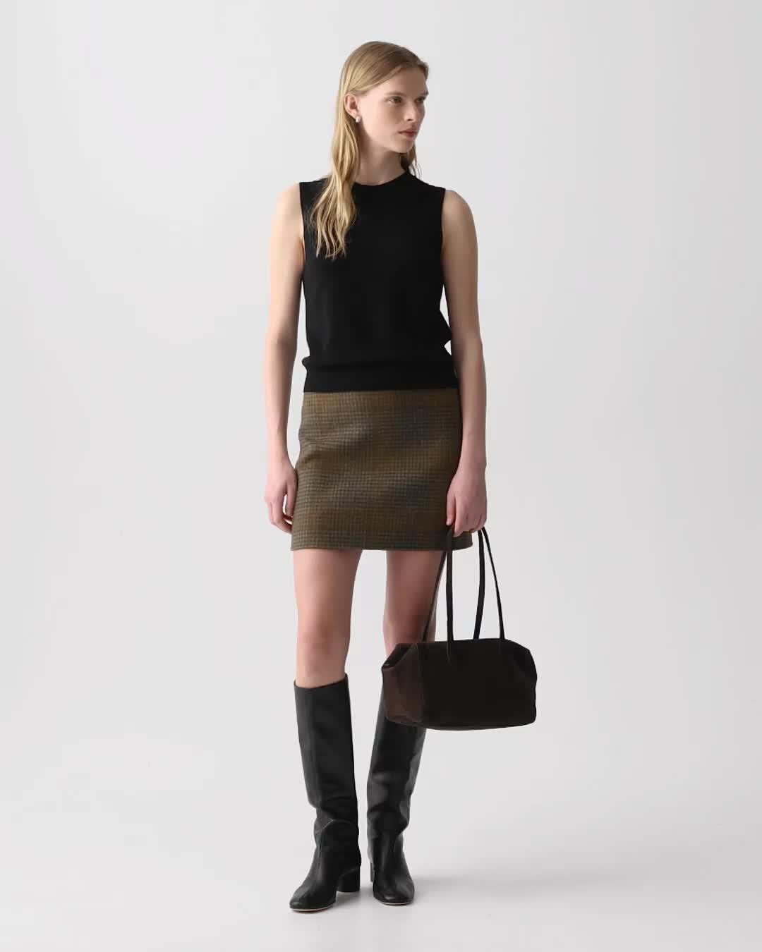 Crewneck Shell Top in Cashmere - 7