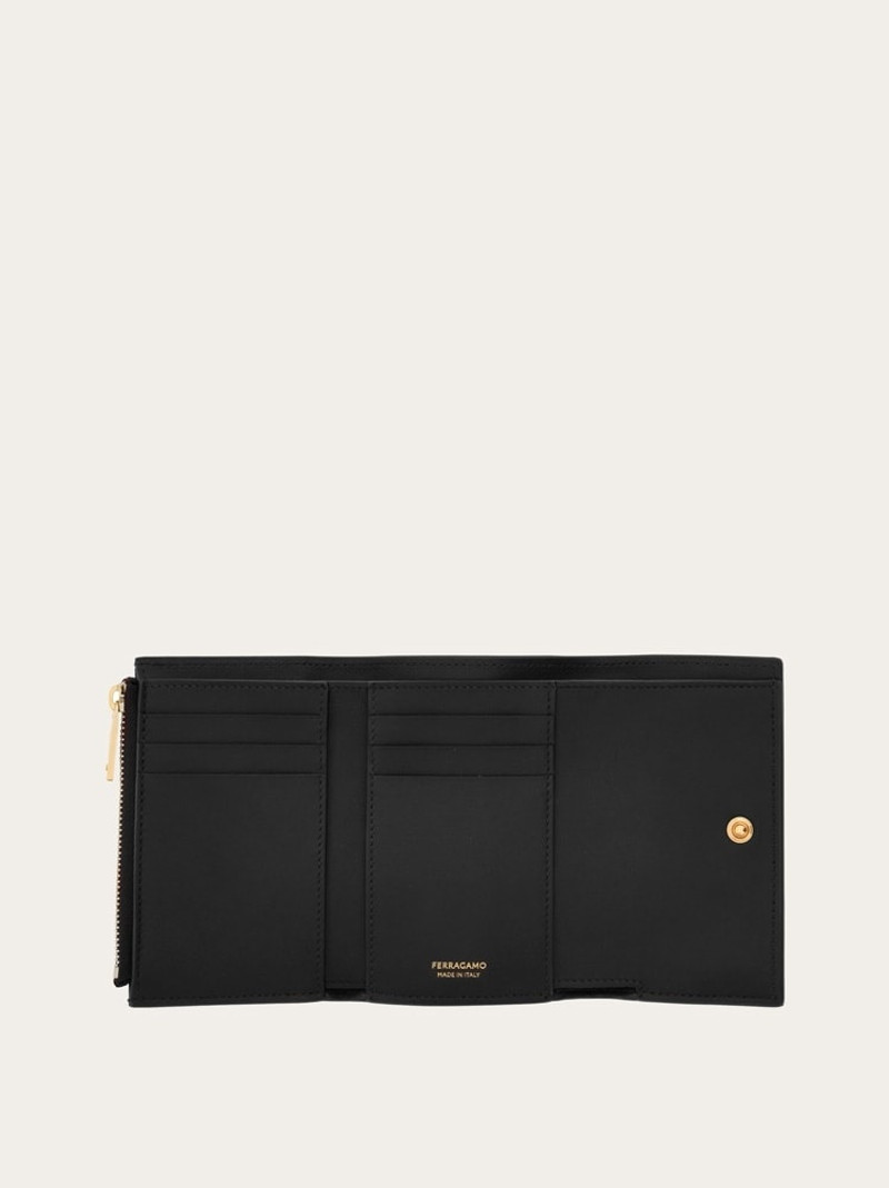 FERRAGAMO PADDED CONTINENTAL WALLET outlook