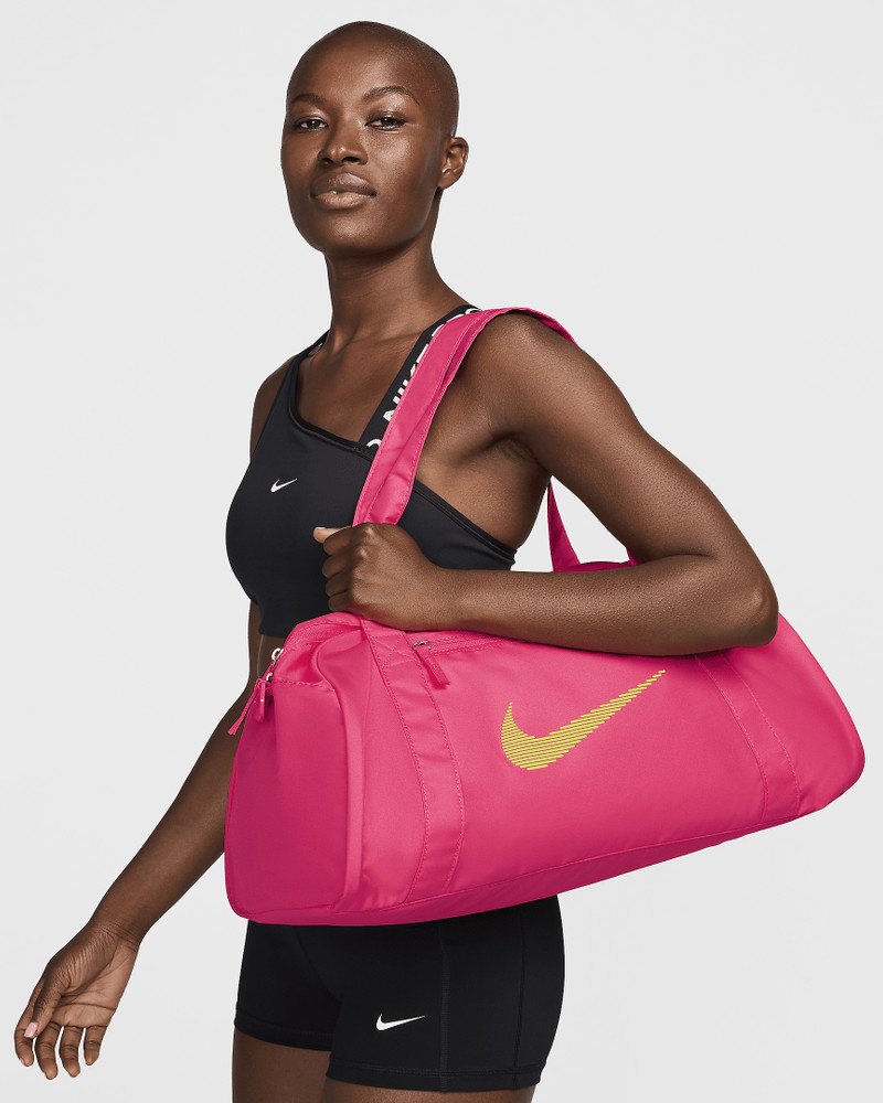 Nike Gym Club Duffel Bag (24L) 1