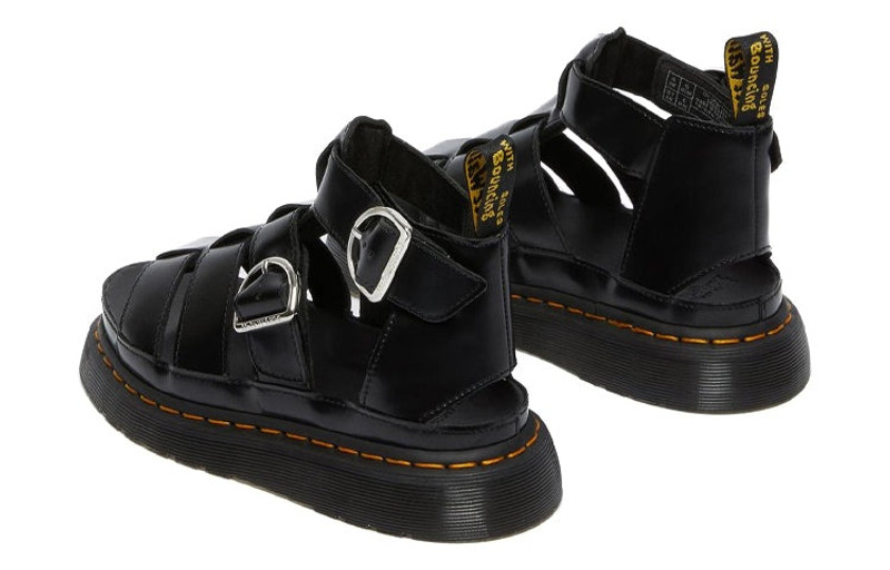 Dr. Martens (WMNS) Dr. Martens Mackaye 26693001 outlook