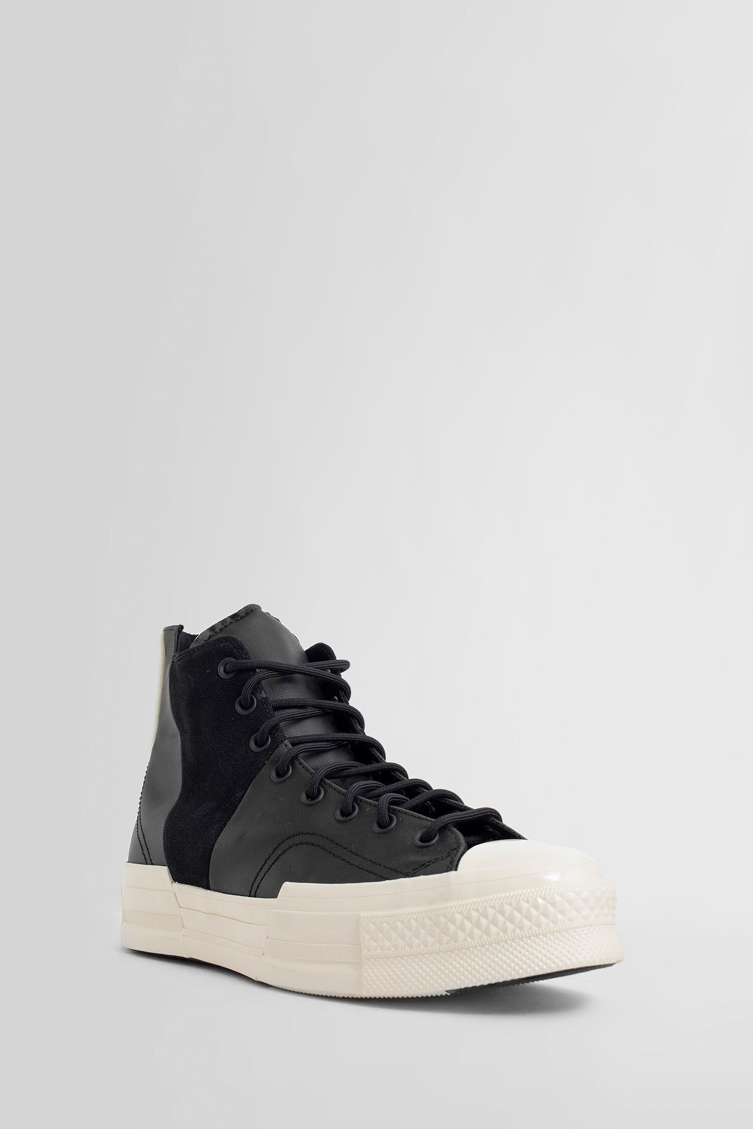 CONVERSE UNISEX BLACK SNEAKERS - 2