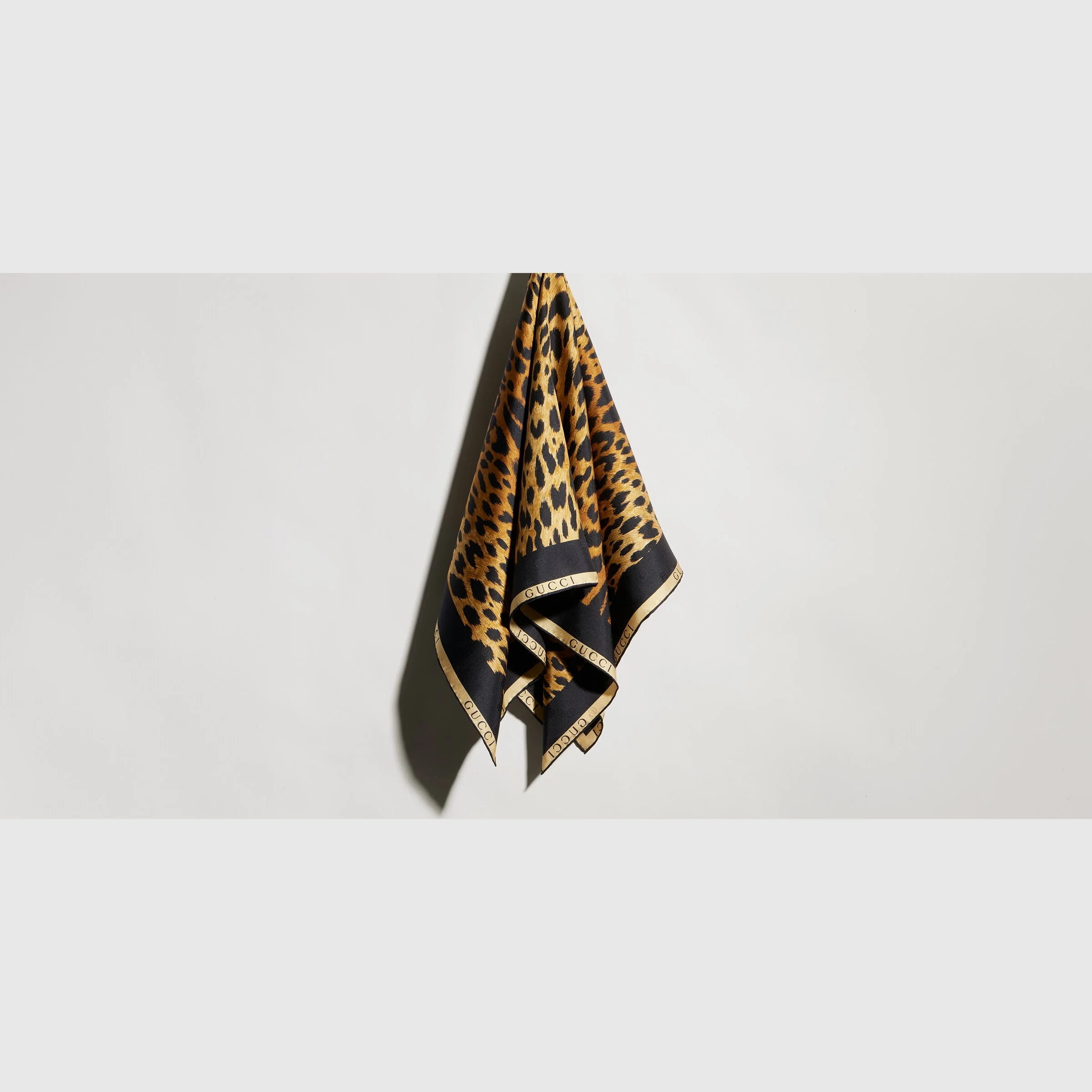 Printed silk twill carré - 1