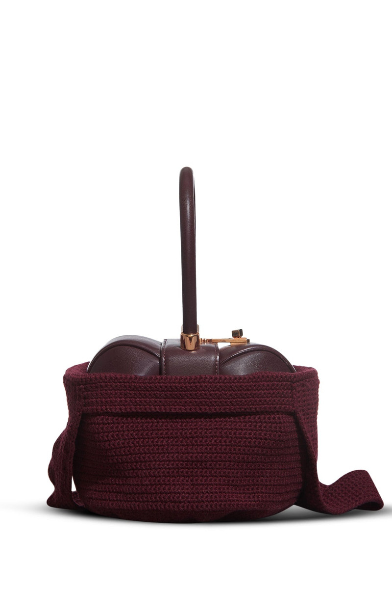 GABRIELA HEARST Crossover Knit Bag in Bordeaux Cashmere outlook