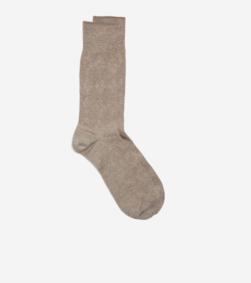 COLE HAAN Men's Tonal Argyle Crew Socks outlook