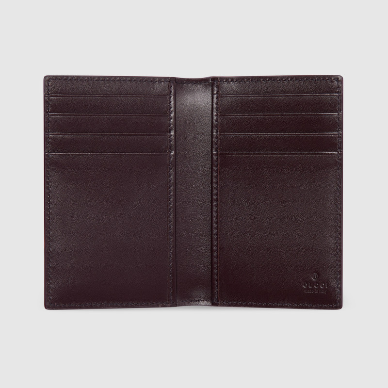 GUCCI Bordeaux interior GG long card case outlook