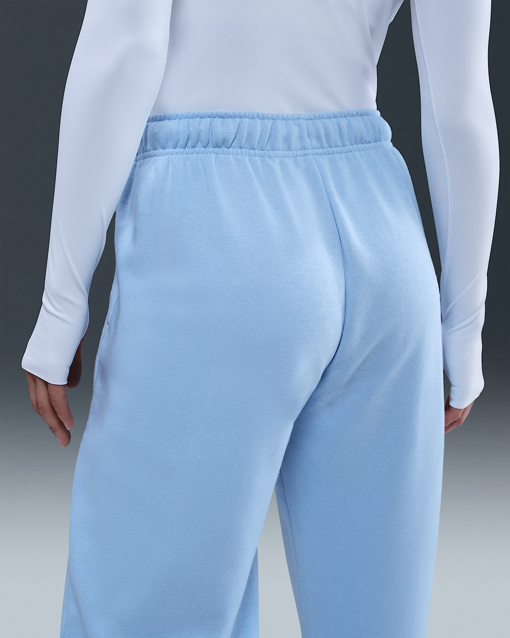 Nike Sportswear Club Fleece Women's Mid-Rise Oversized Sweatpants - 3