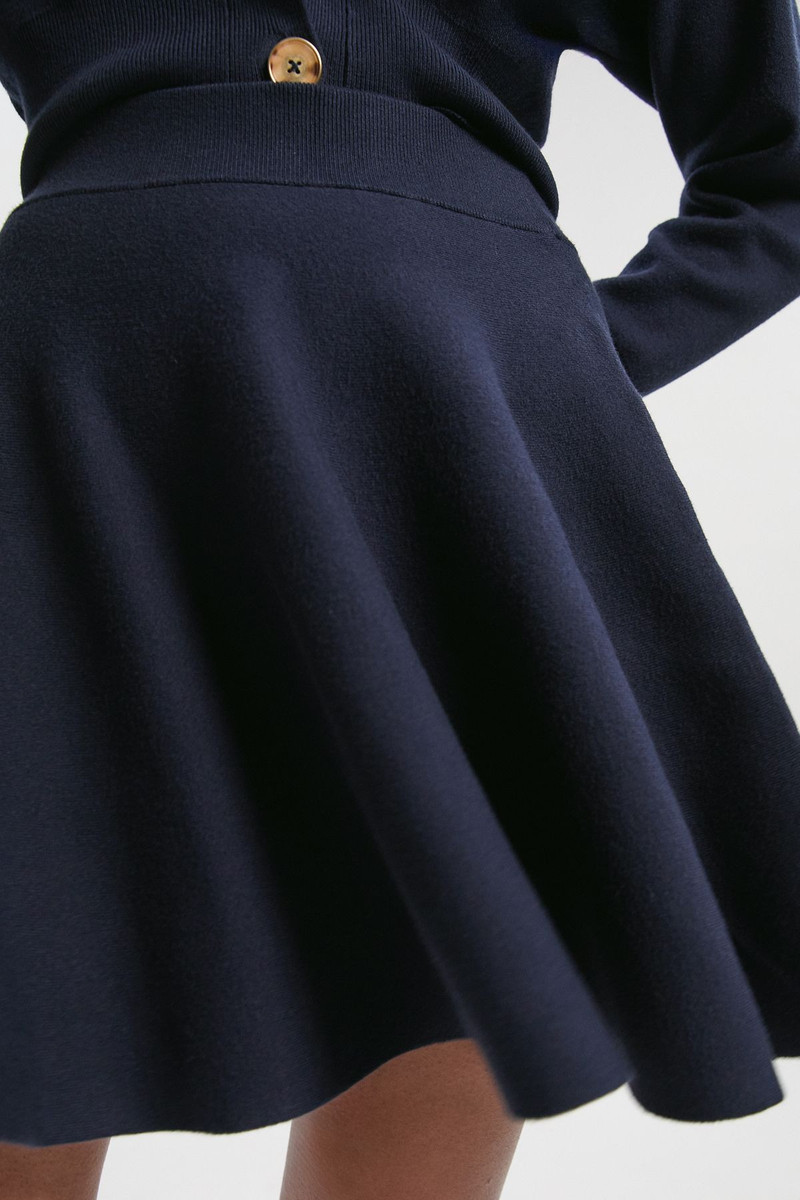 Compact Yarn Full Knitted Skirt 3