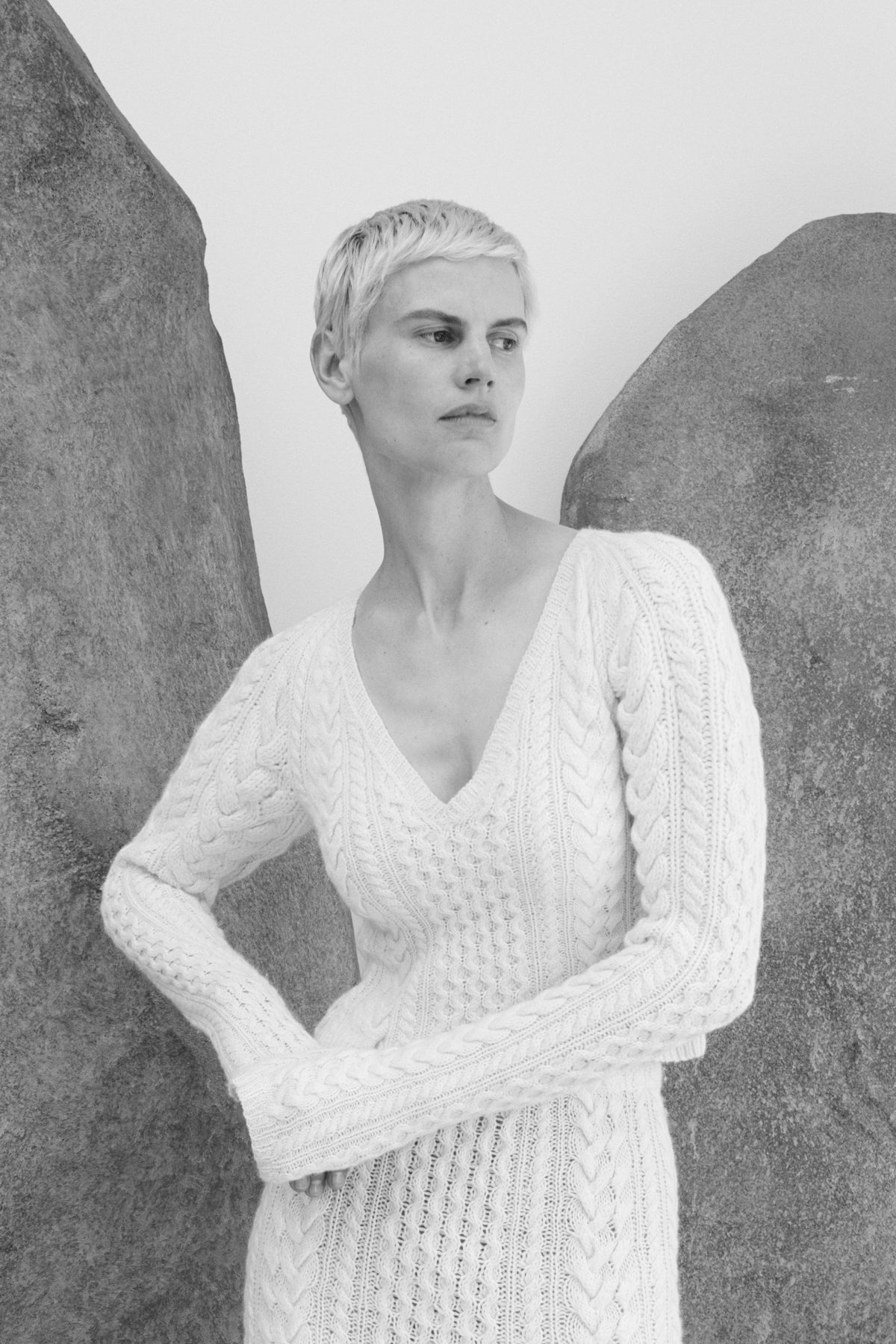 Arwel Sweater in Ivory Cashmere - 2