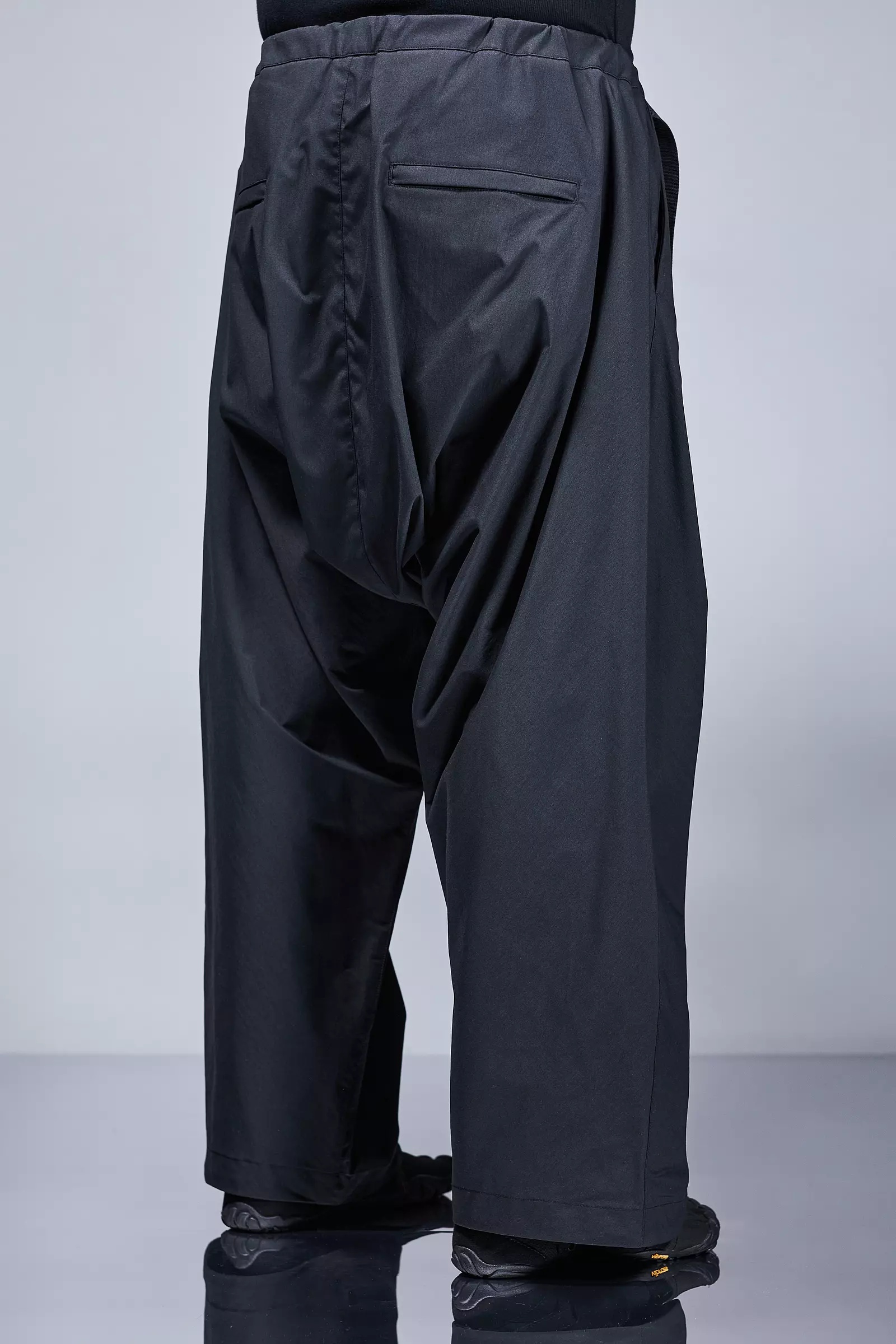 P30BL-E Encapsulated Nylon Ultrawide Drawcord Trouser Black - 5