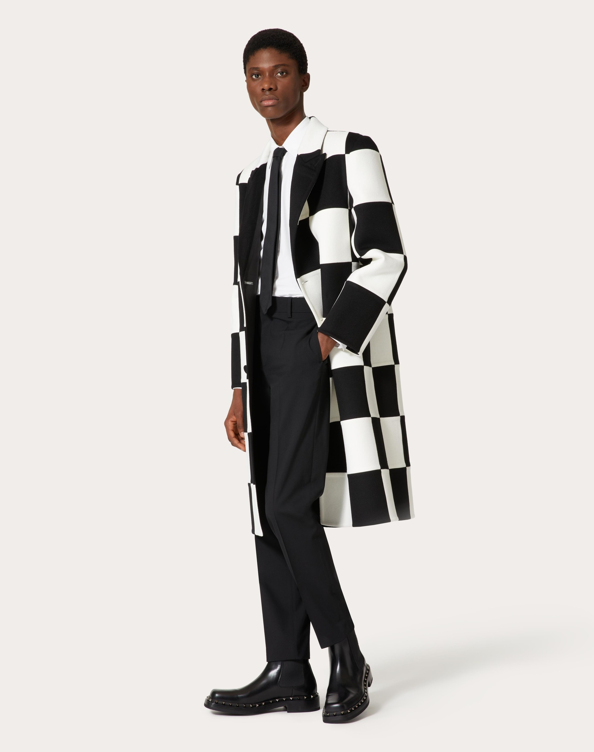 DOUBLE-BREASTED WOOL AND CASHMERE COAT WITH EX CHESS ALL-OVER INTARSIA PATTERN - 2