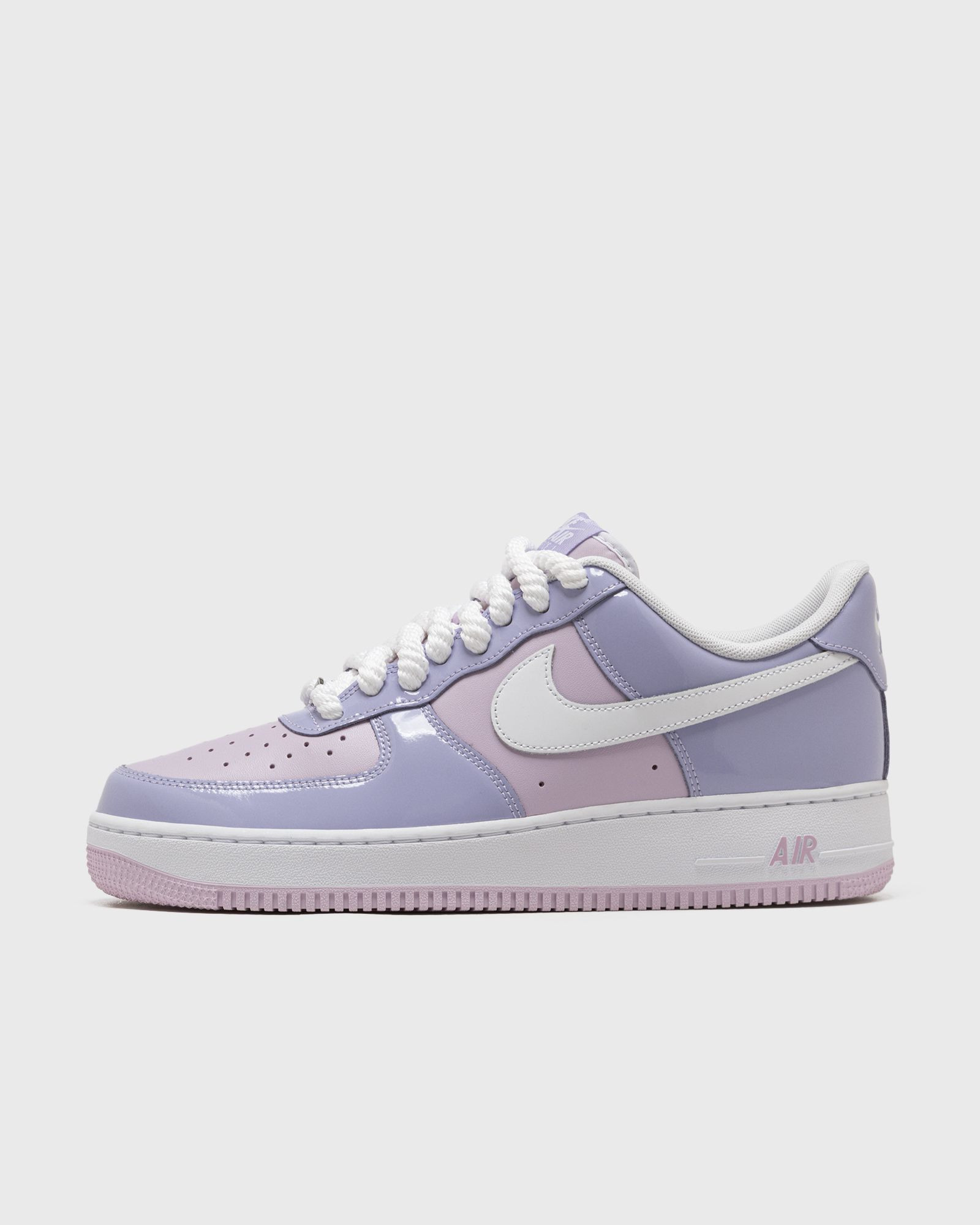 AIR FORCE 1 '07 LV8 - 1