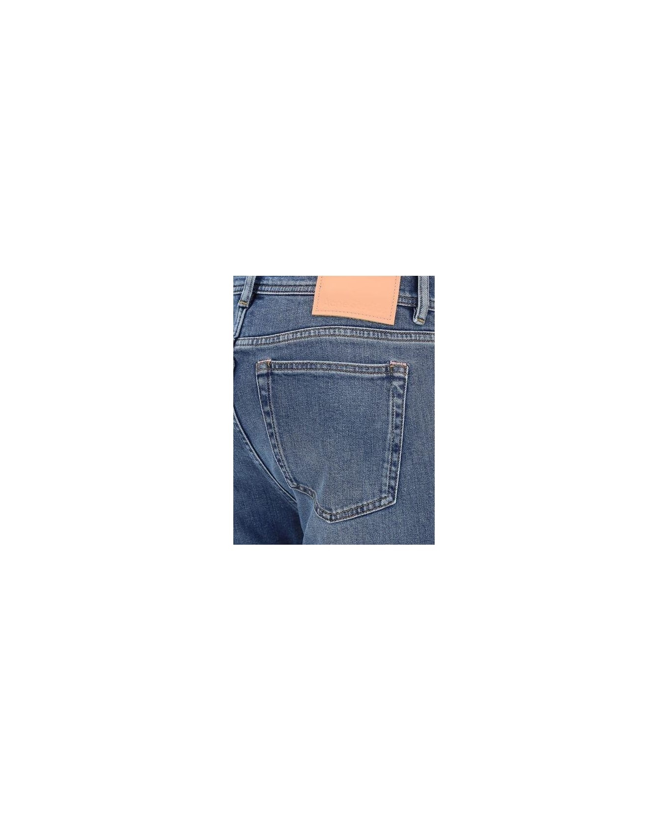 North Mid-rise Jeans - 3