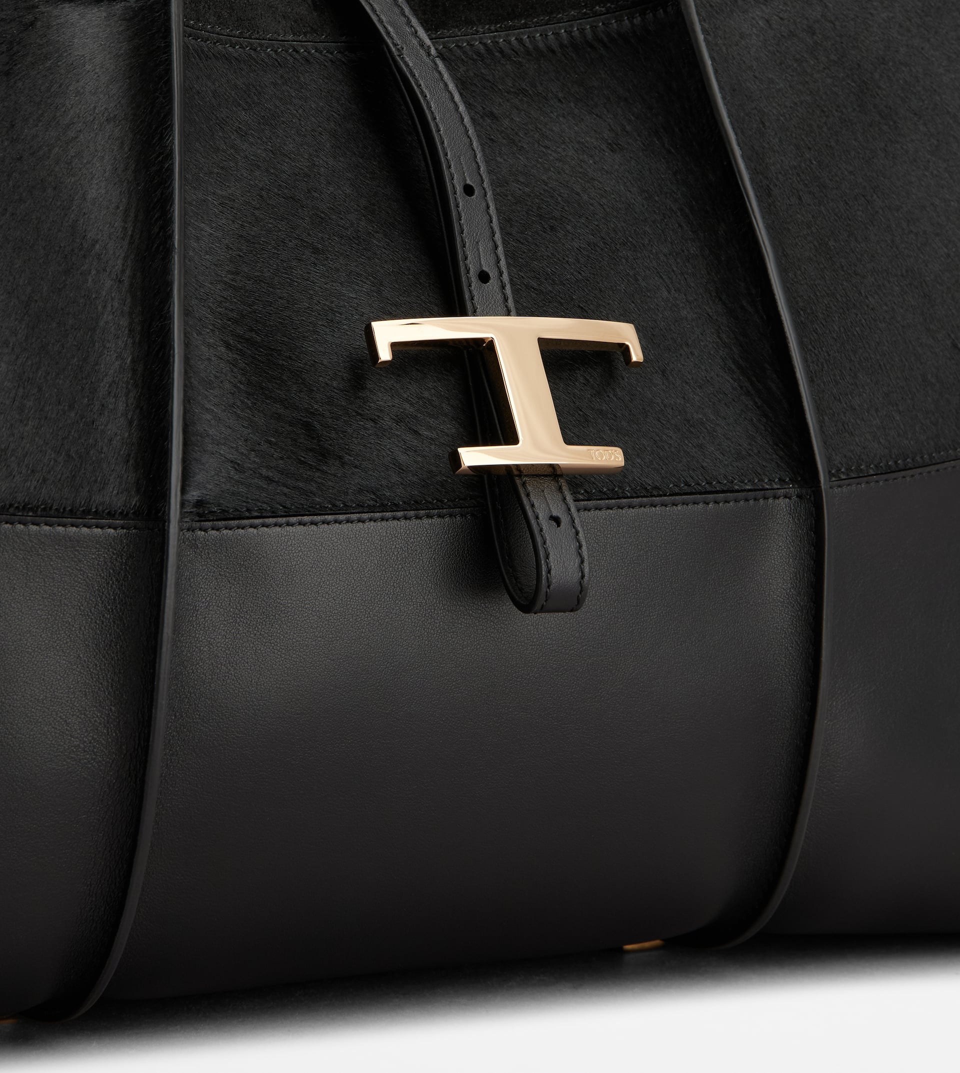 T TIMELESS SHOPPING BAG IN LEATHER MEDIUM - BLACK - 5
