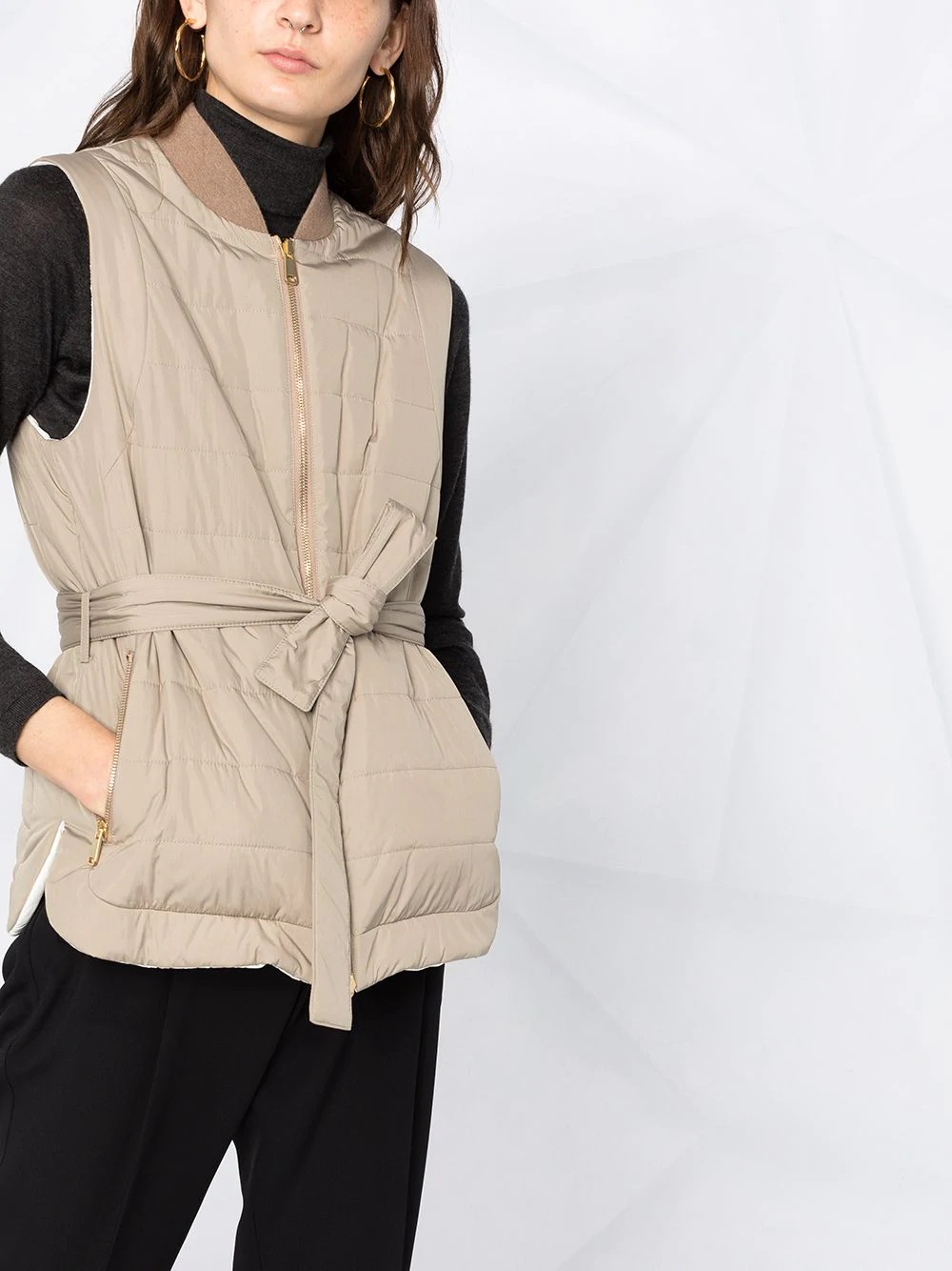 reversible quilted tie-waist gilet - 5