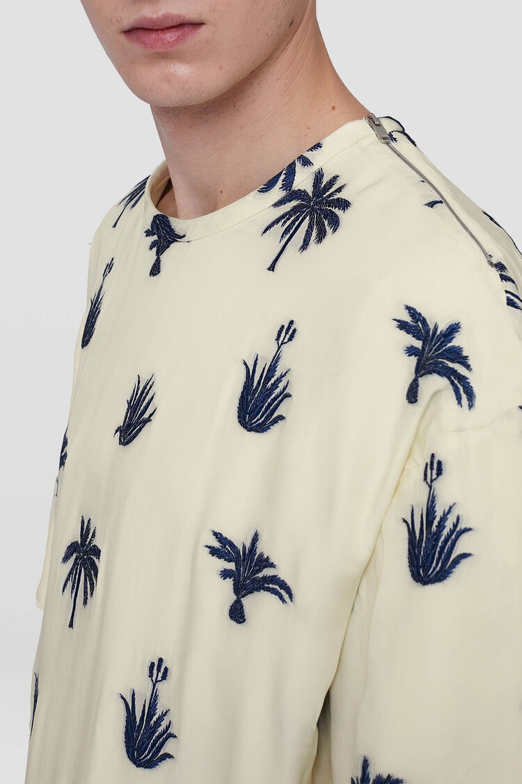 T-Shirt - 6