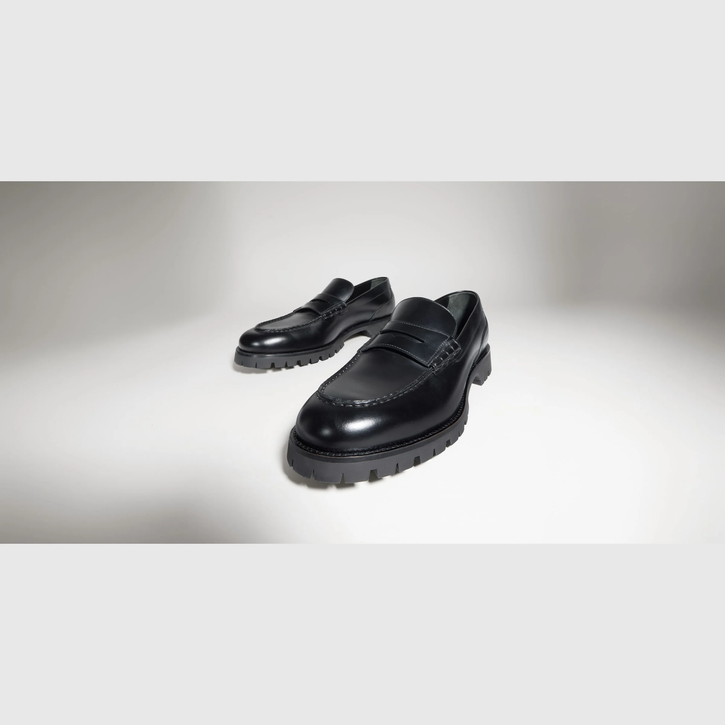 Men's loafer with lug sole - 1