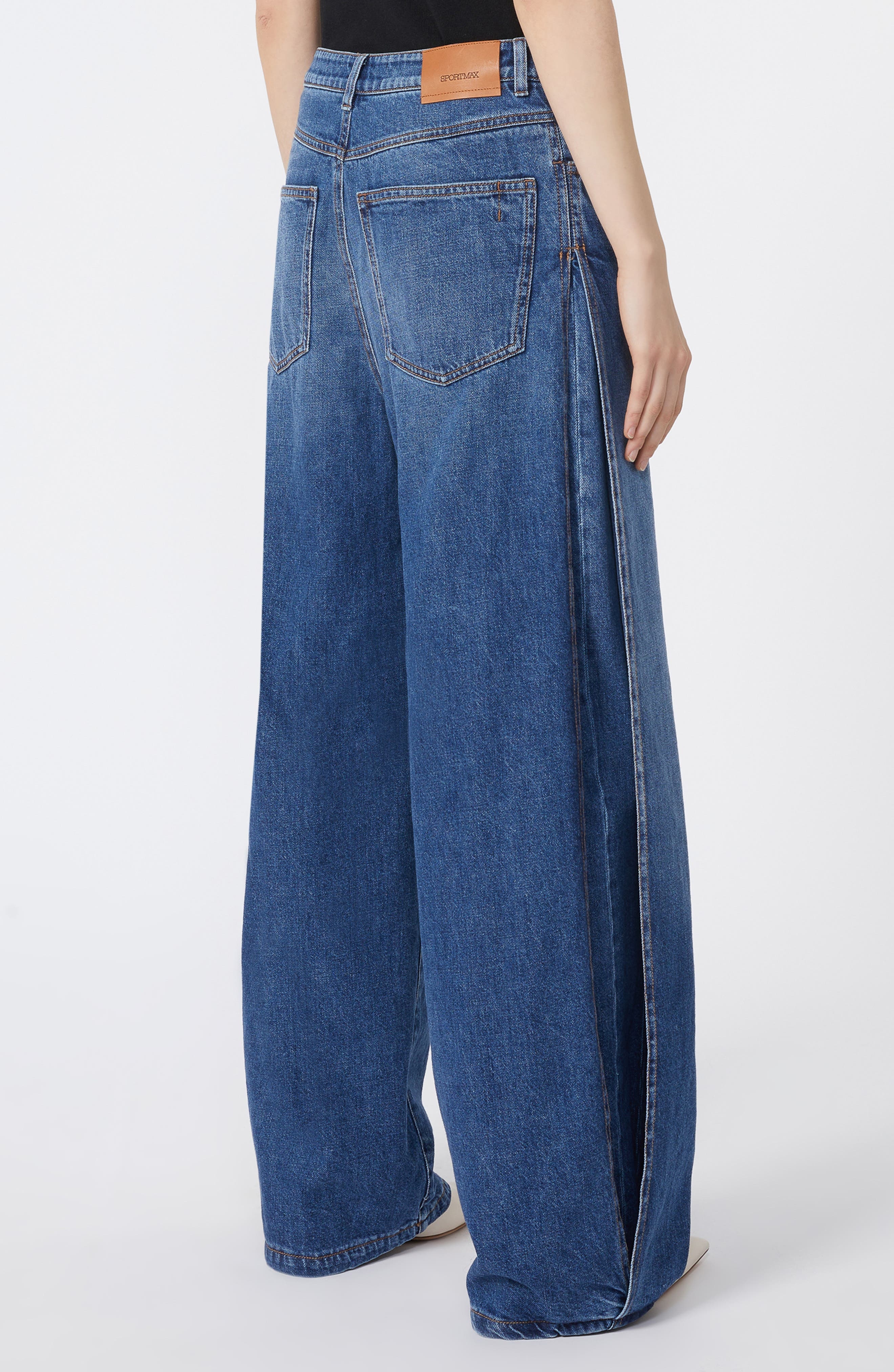 SPORTMAX Gastone Pleated Wide Leg Jeans in Midnight Blue at Nordstrom - 2