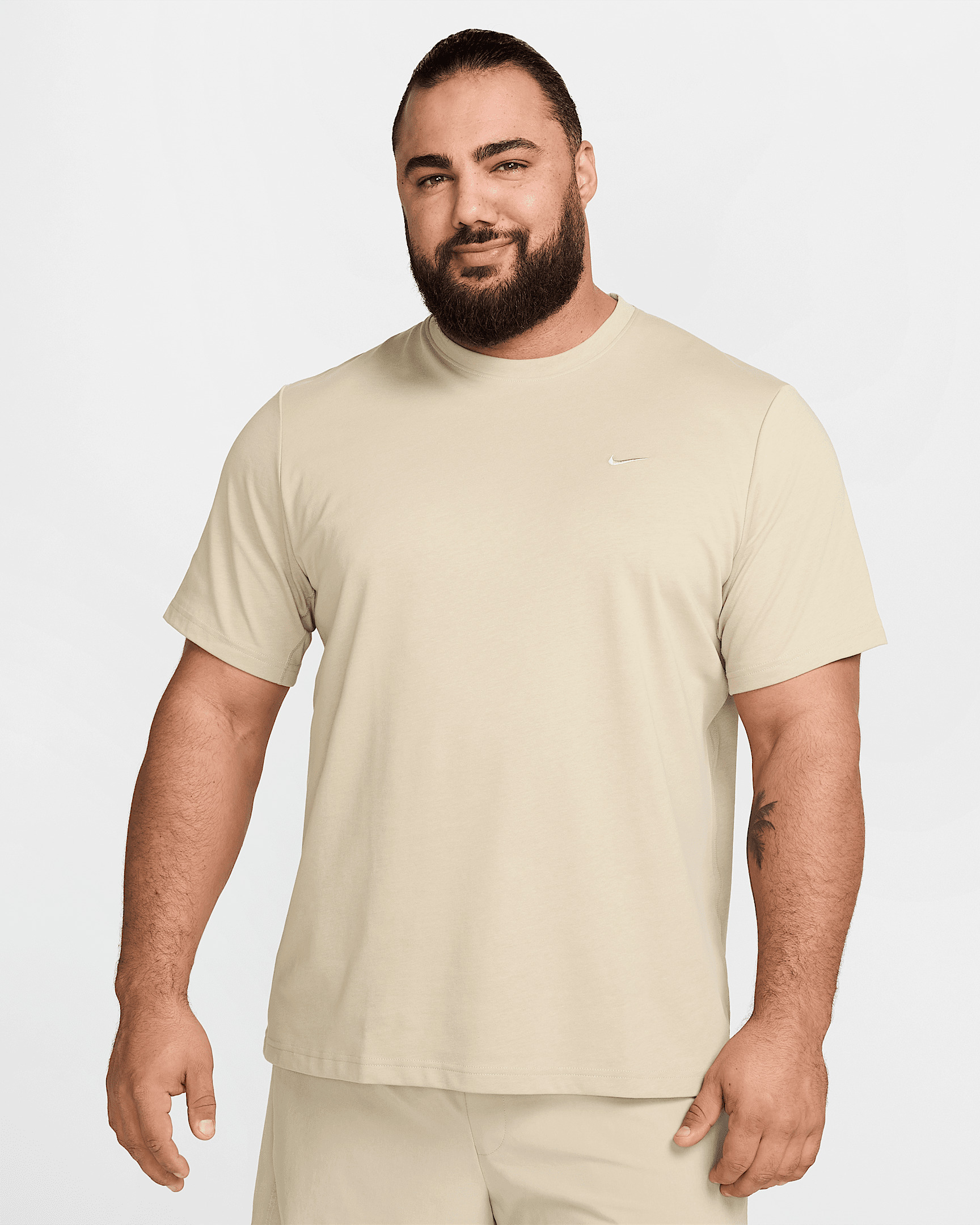 Nike Primary Men's Dri-FIT Short-Sleeve Versatile Top - 8