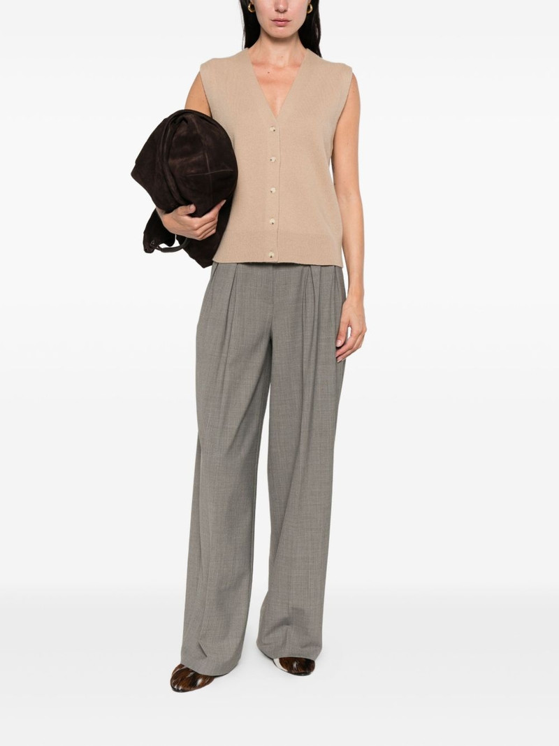 Vince buttoned vest outlook